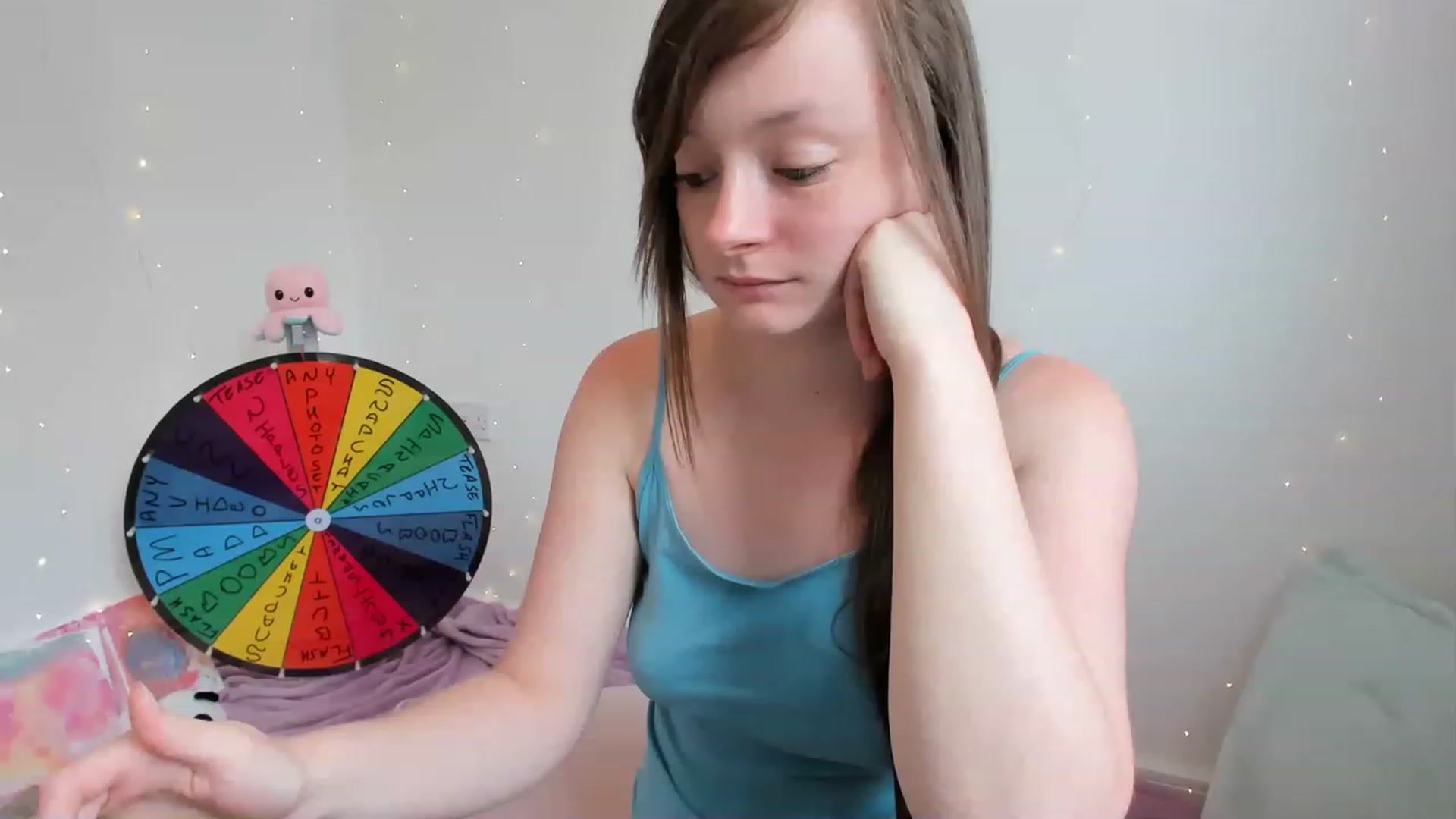 Gallery image thumbnail from JessieBear_'s myfreecams stream on, 06/30/2023, 14:49 image 18 of 20