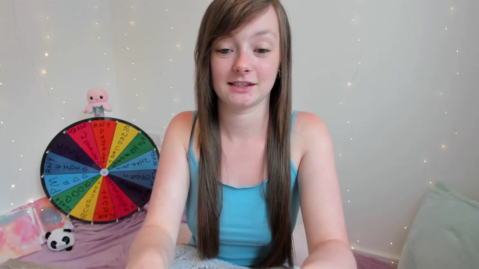 Gallery image thumbnail from JessieBear_'s myfreecams stream on, 06/30/2023, 16:12 image 6 of 20