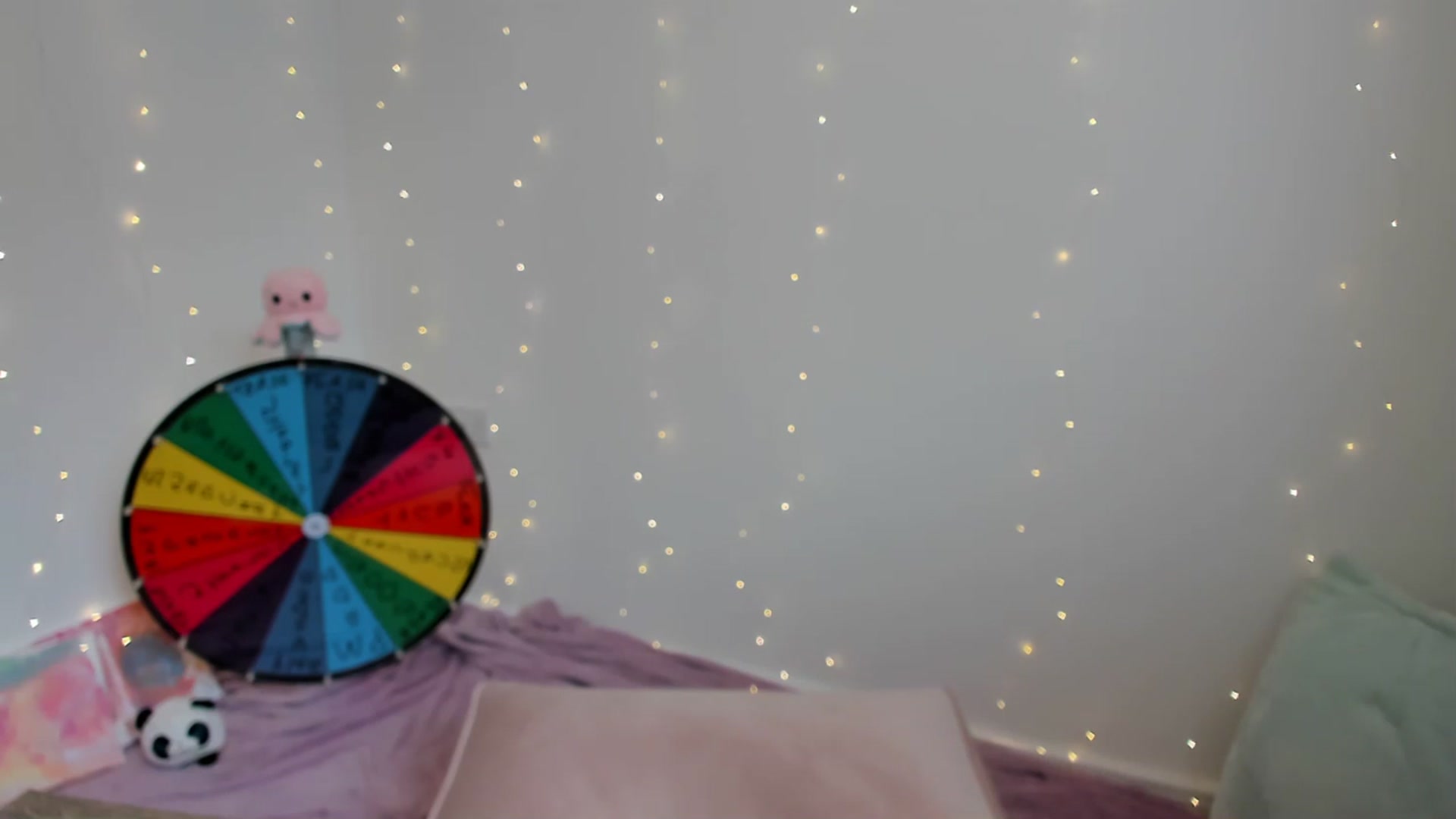 Gallery image thumbnail from JessieBear_'s myfreecams stream on, 06/30/2023, 16:12 image 12 of 20