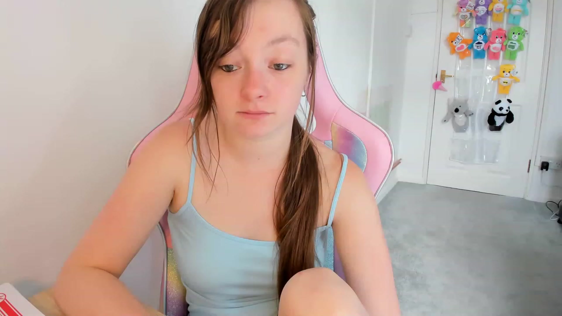 Gallery image thumbnail from JessieBear_'s myfreecams stream on, 07/04/2023, 09:54 image 8 of 20