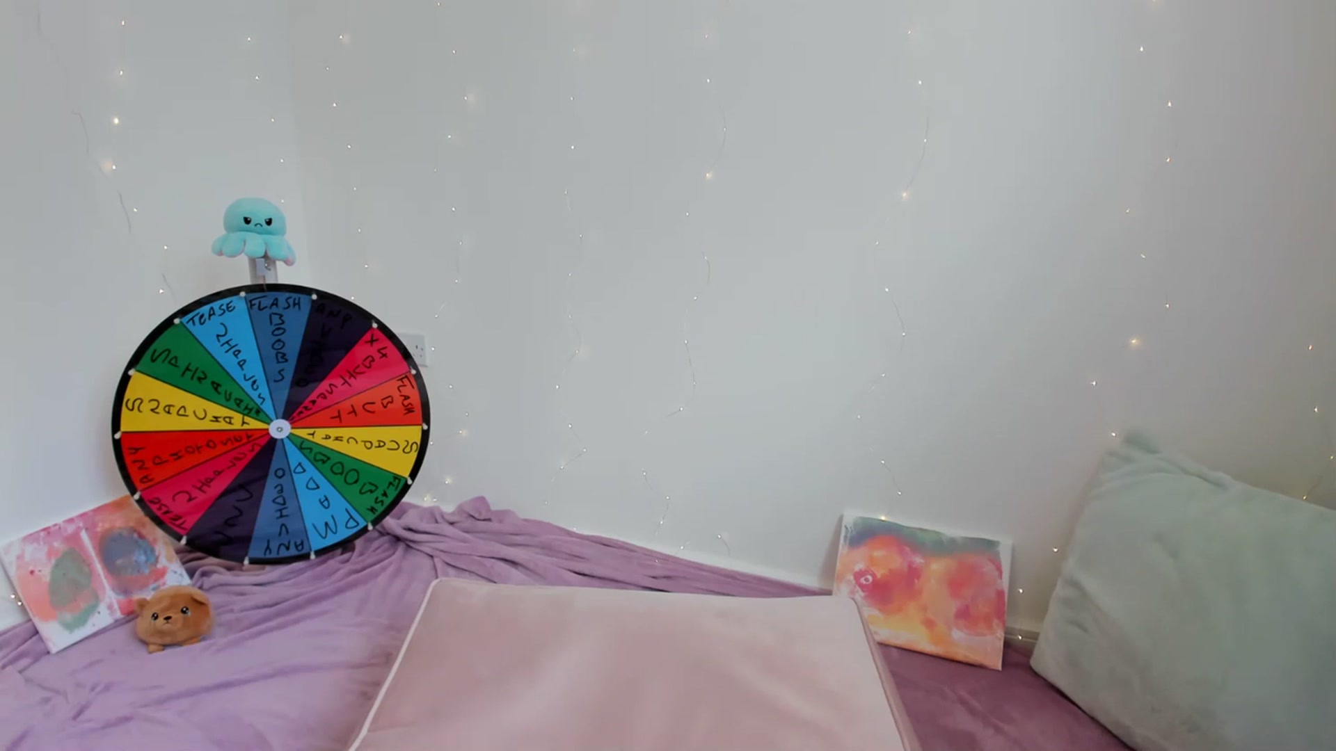 Gallery image thumbnail from JessieBear_'s myfreecams stream on, 07/05/2023, 14:53 image 16 of 20