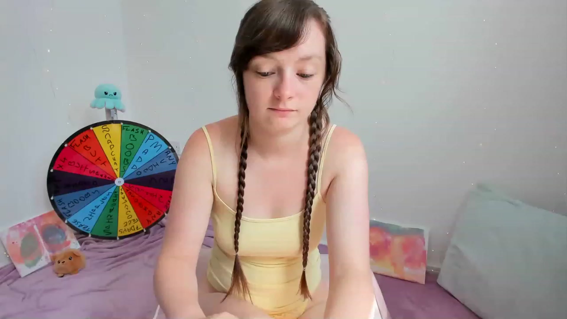 Gallery image thumbnail from JessieBear_'s myfreecams stream on, 07/06/2023, 10:38 image 2 of 20