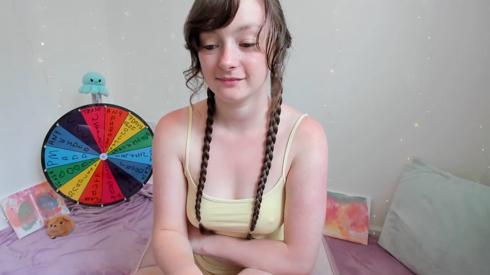 Gallery image thumbnail from JessieBear_'s myfreecams stream on, 07/06/2023, 13:39 image 6 of 20