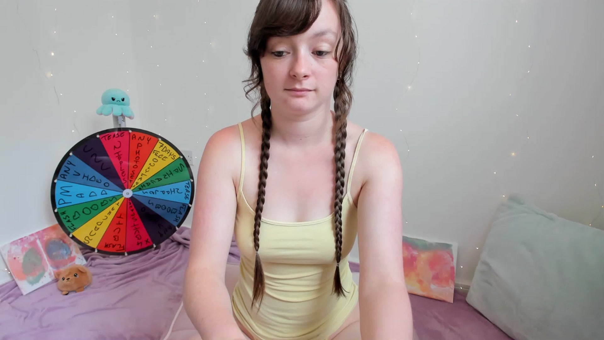 Gallery image thumbnail from JessieBear_'s myfreecams stream on, 07/06/2023, 13:39 image 10 of 20