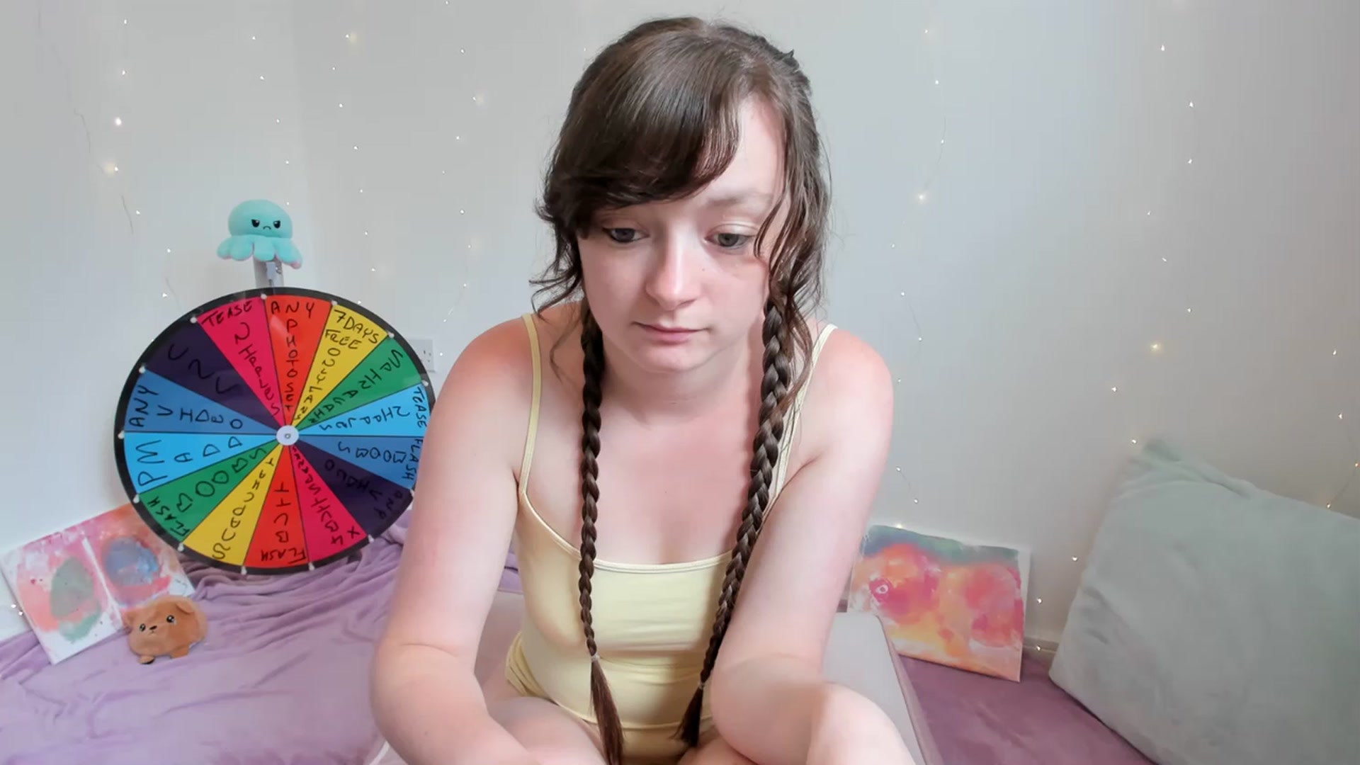 Gallery image thumbnail from JessieBear_'s myfreecams stream on, 07/06/2023, 13:39 image 1 of 20