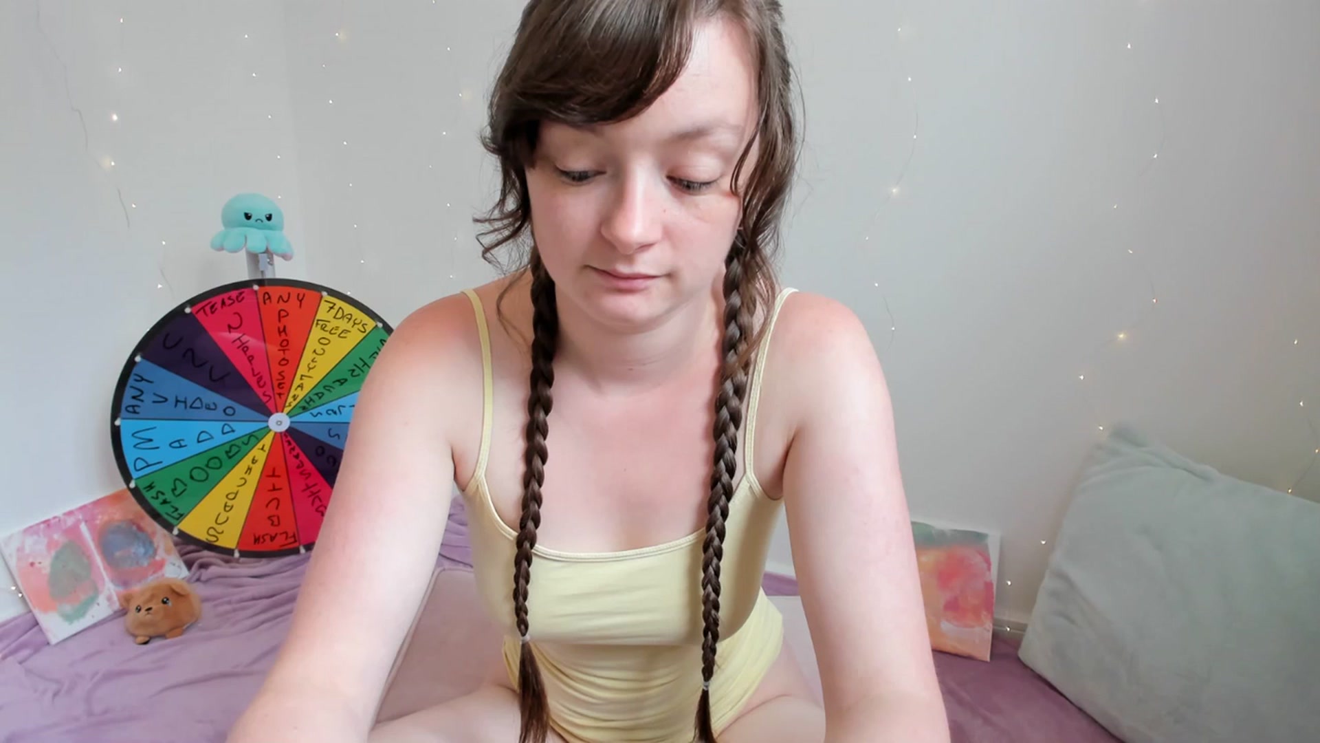 Gallery image thumbnail from JessieBear_'s myfreecams stream on, 07/06/2023, 13:39 image 5 of 20