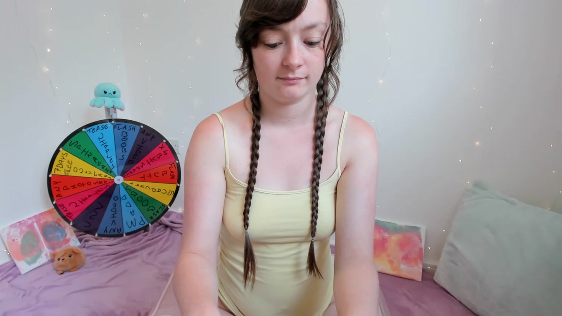 Gallery image thumbnail from JessieBear_'s myfreecams stream on, 07/06/2023, 15:44 image 9 of 20