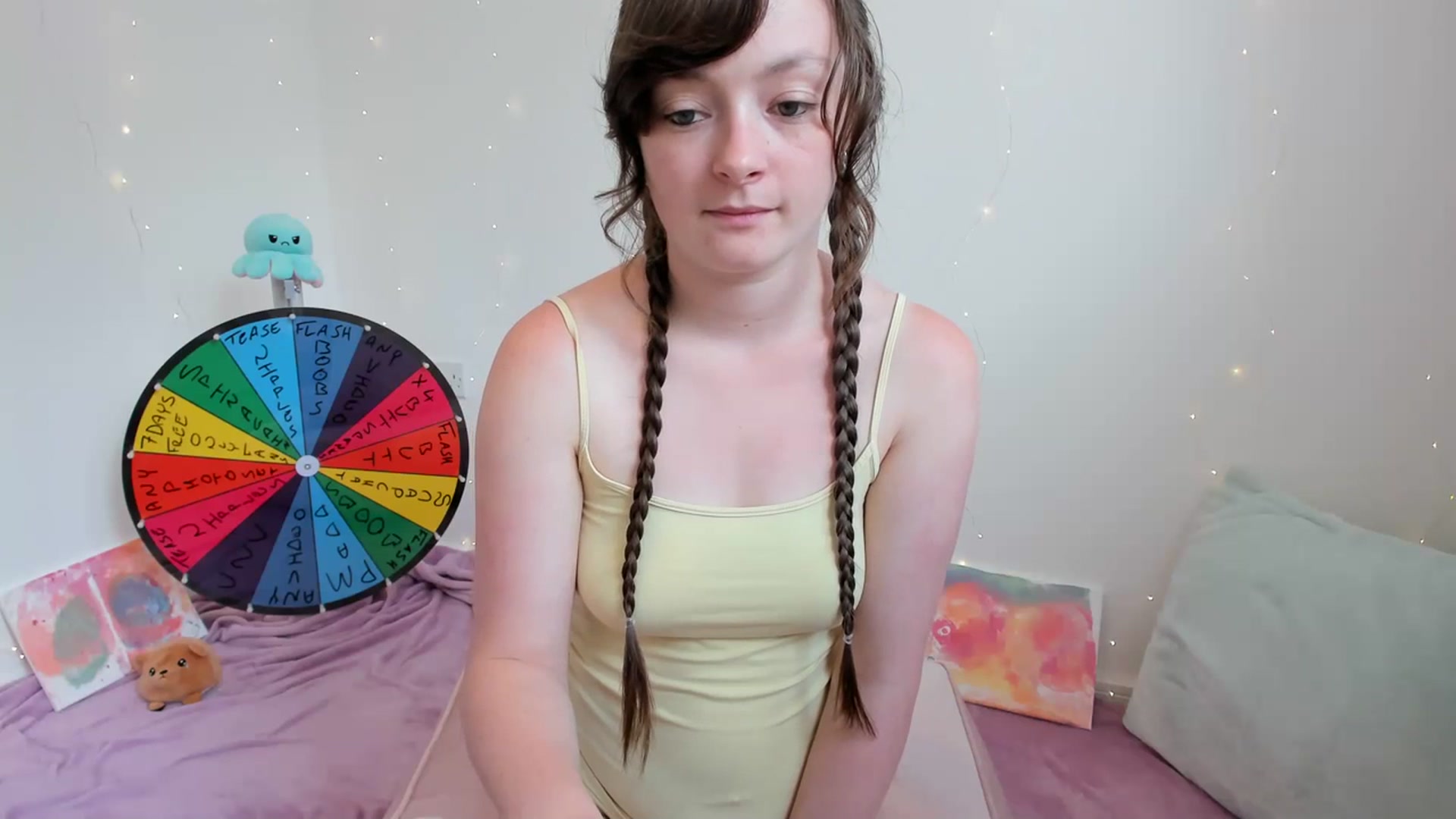 Gallery image thumbnail from JessieBear_'s myfreecams stream on, 07/06/2023, 15:44 image 10 of 20