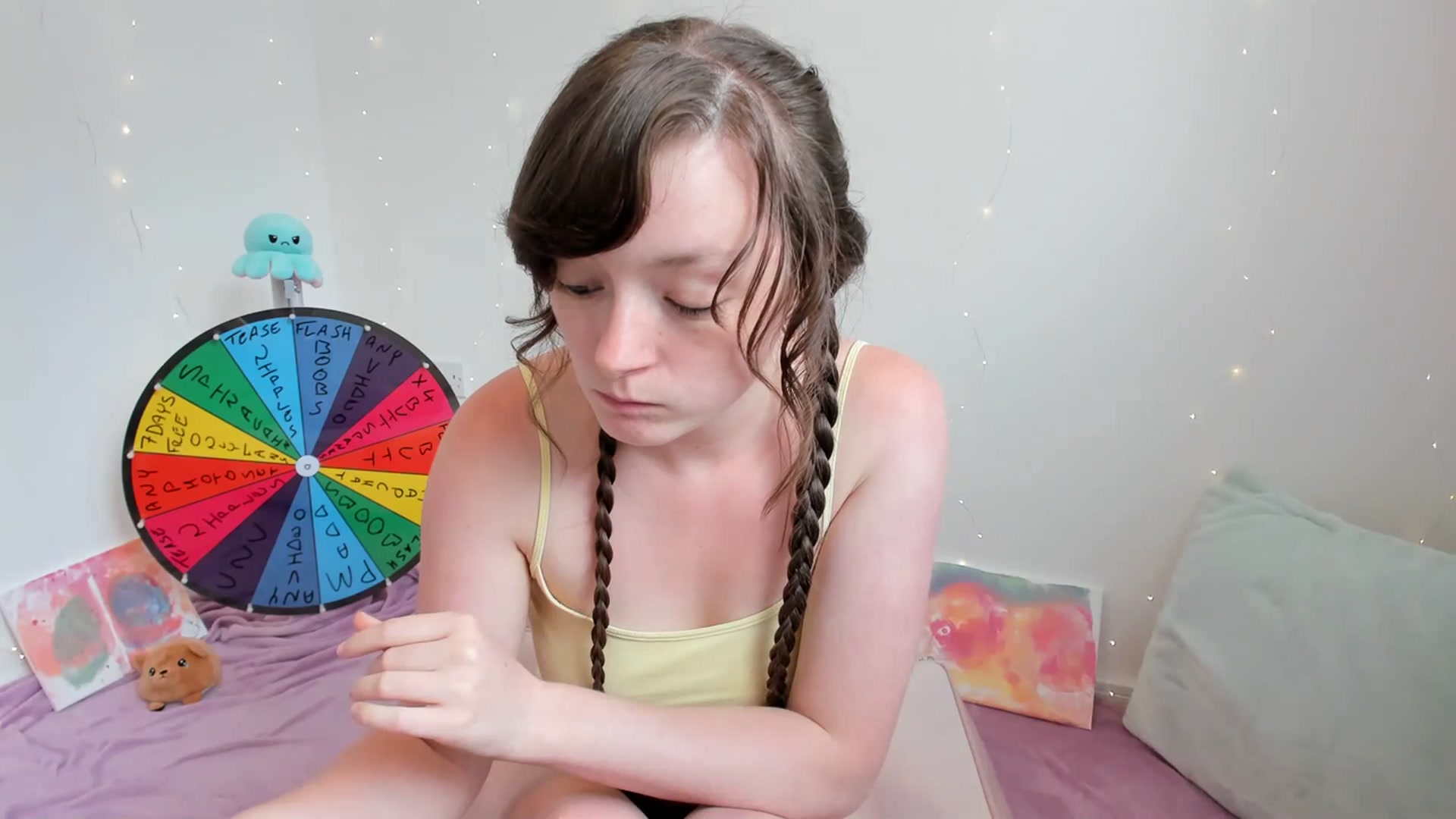 Gallery image thumbnail from JessieBear_'s myfreecams stream on, 07/06/2023, 15:44 image 15 of 20