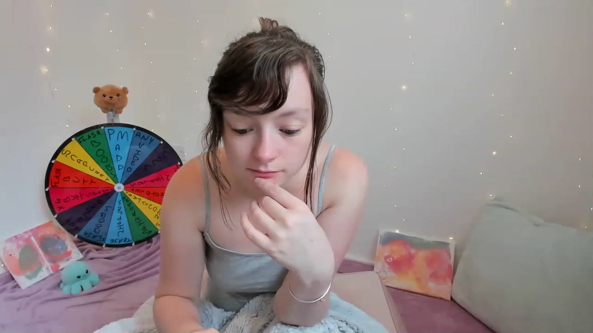 Gallery image thumbnail from JessieBear_'s myfreecams stream on, 07/12/2023, 13:43 image 4 of 20