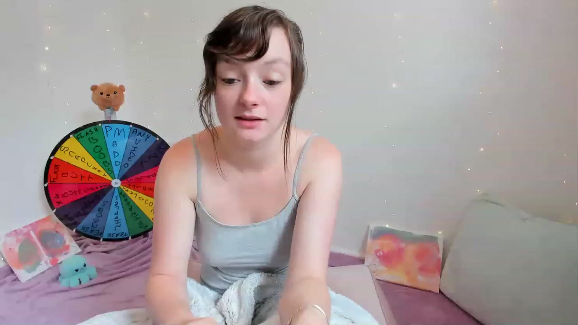Gallery image thumbnail from JessieBear_'s myfreecams stream on, 07/12/2023, 13:43 image 1 of 20