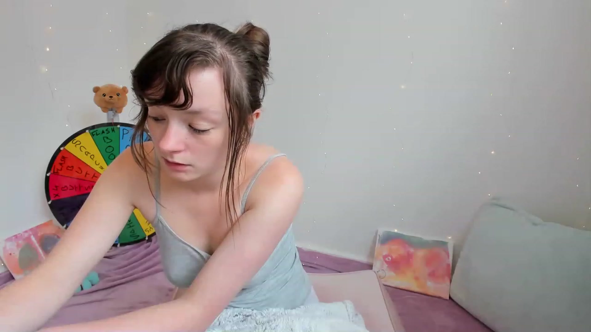 Gallery image thumbnail from JessieBear_'s myfreecams stream on, 07/12/2023, 13:43 image 17 of 20