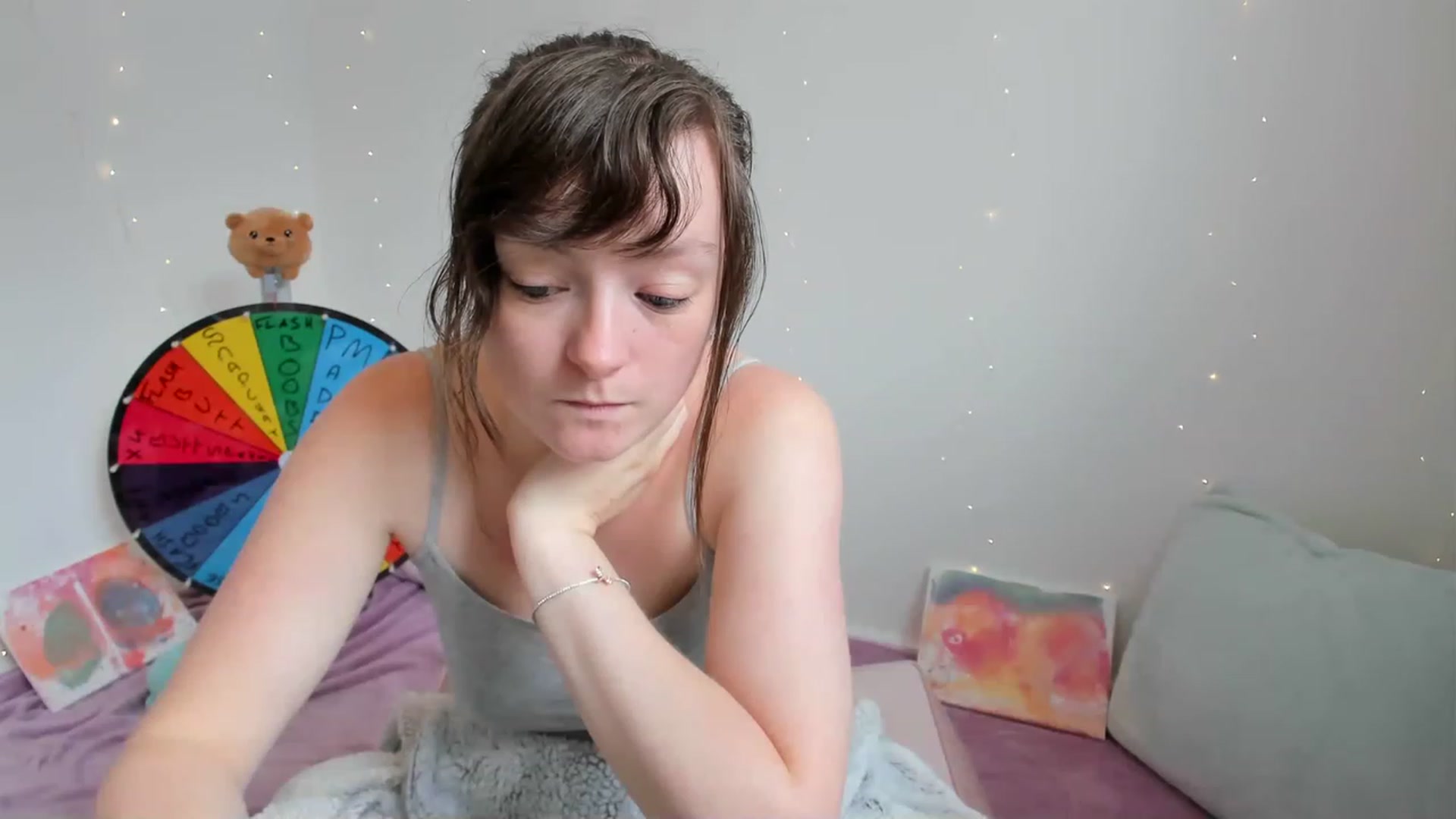Gallery image thumbnail from JessieBear_'s myfreecams stream on, 07/12/2023, 14:53 image 12 of 20