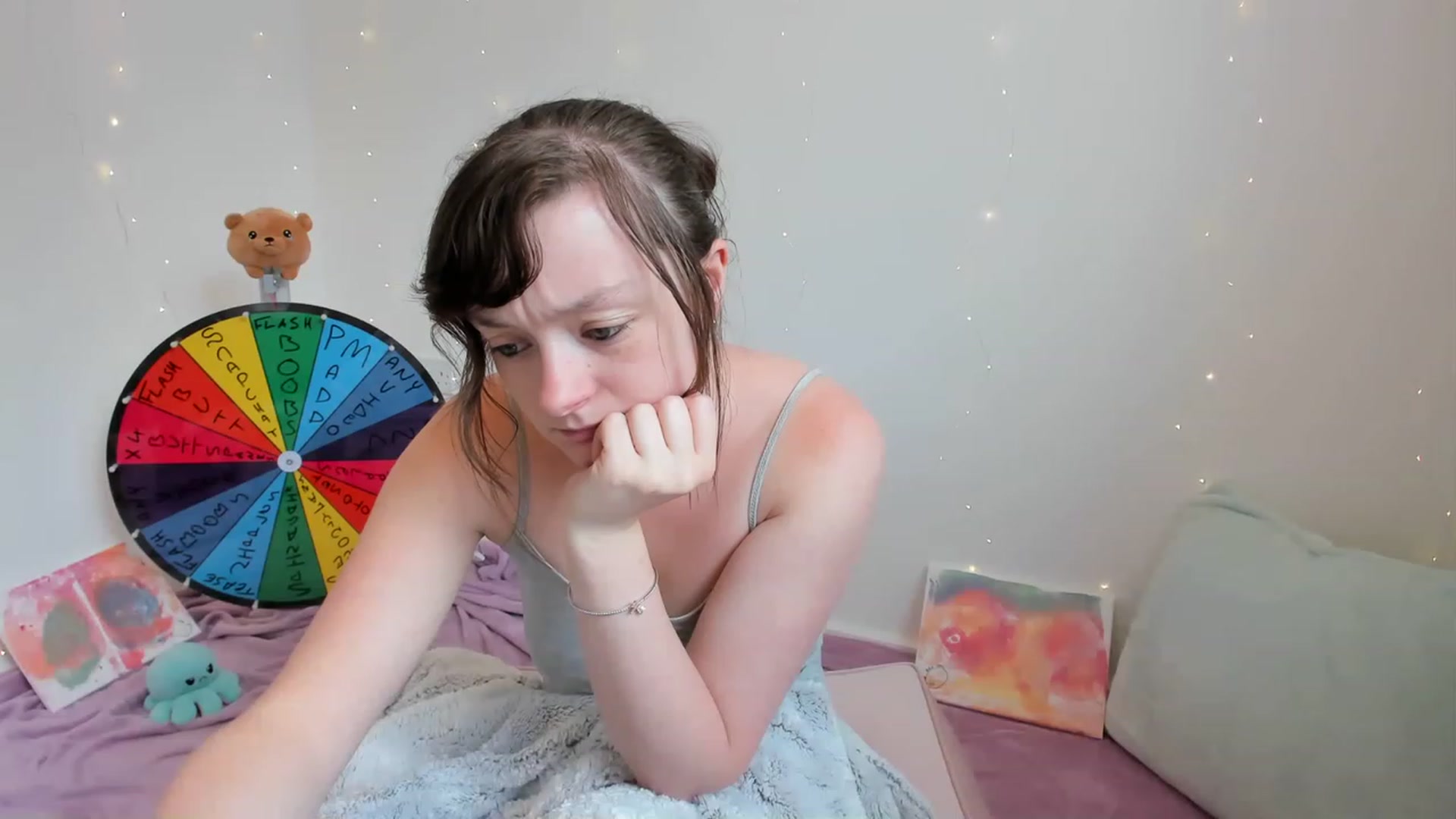 Gallery image thumbnail from JessieBear_'s myfreecams stream on, 07/12/2023, 16:26 image 16 of 20