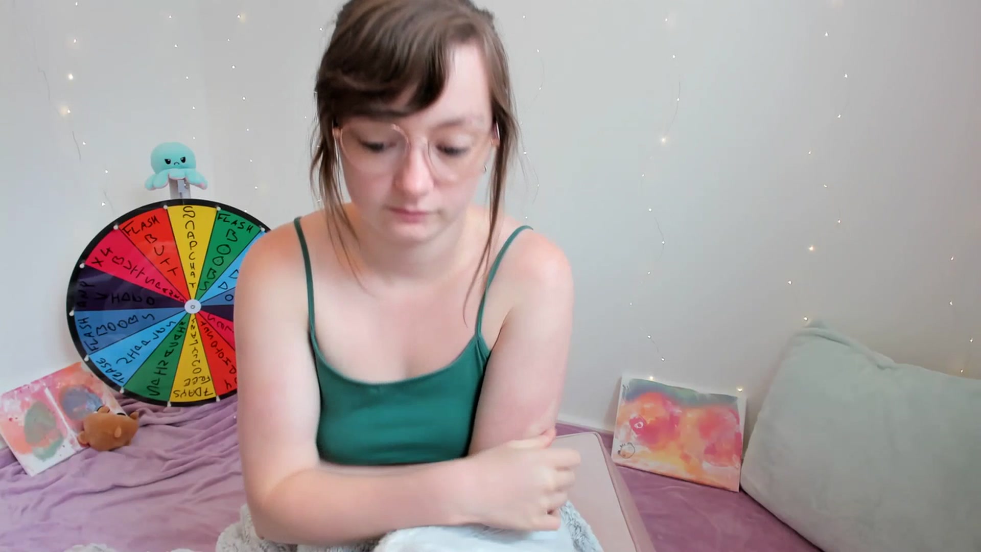 Gallery image thumbnail from JessieBear_'s myfreecams stream on, 07/14/2023, 14:32 image 18 of 20