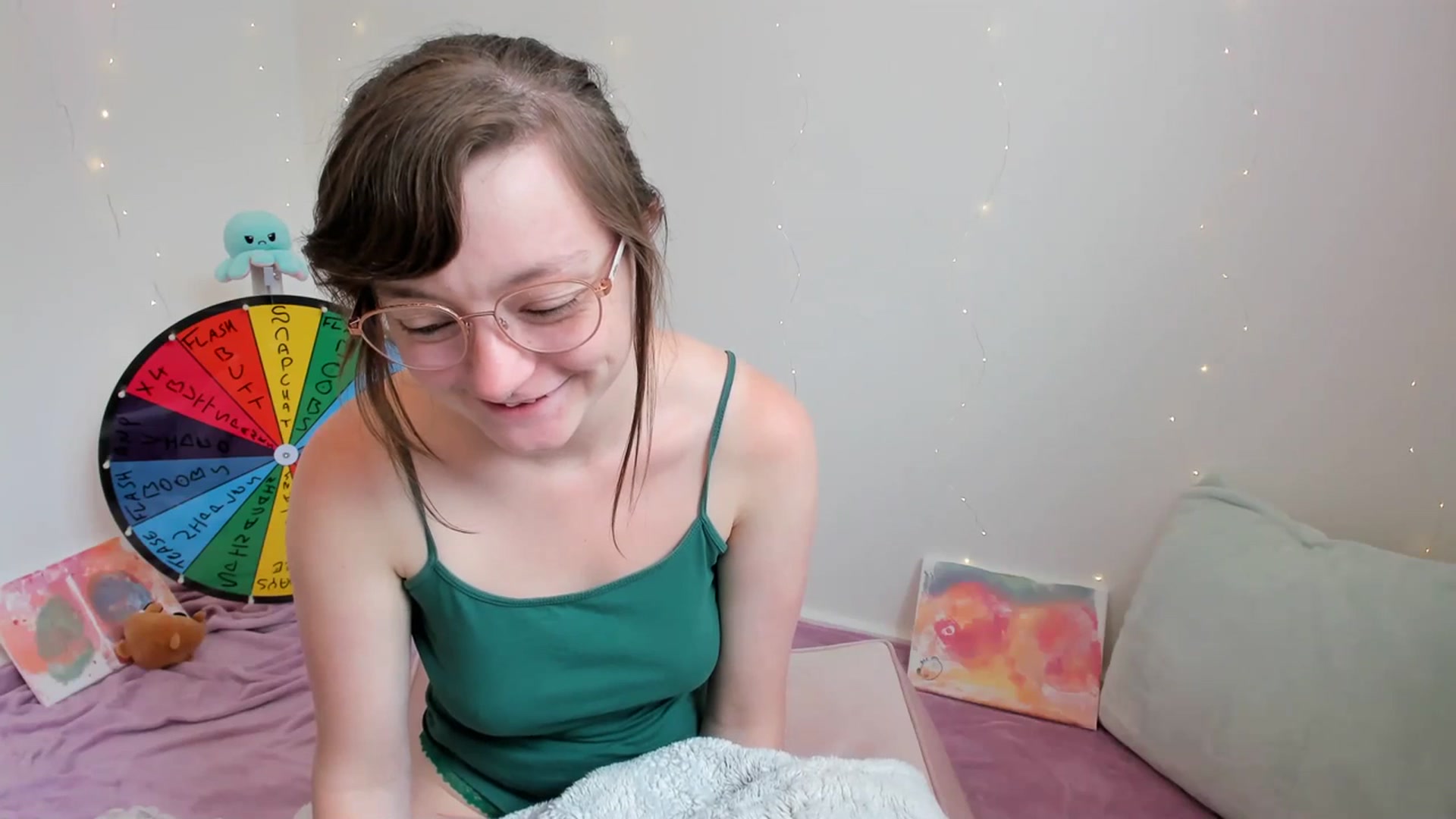 Gallery image thumbnail from JessieBear_'s myfreecams stream on, 07/14/2023, 14:32 image 17 of 20