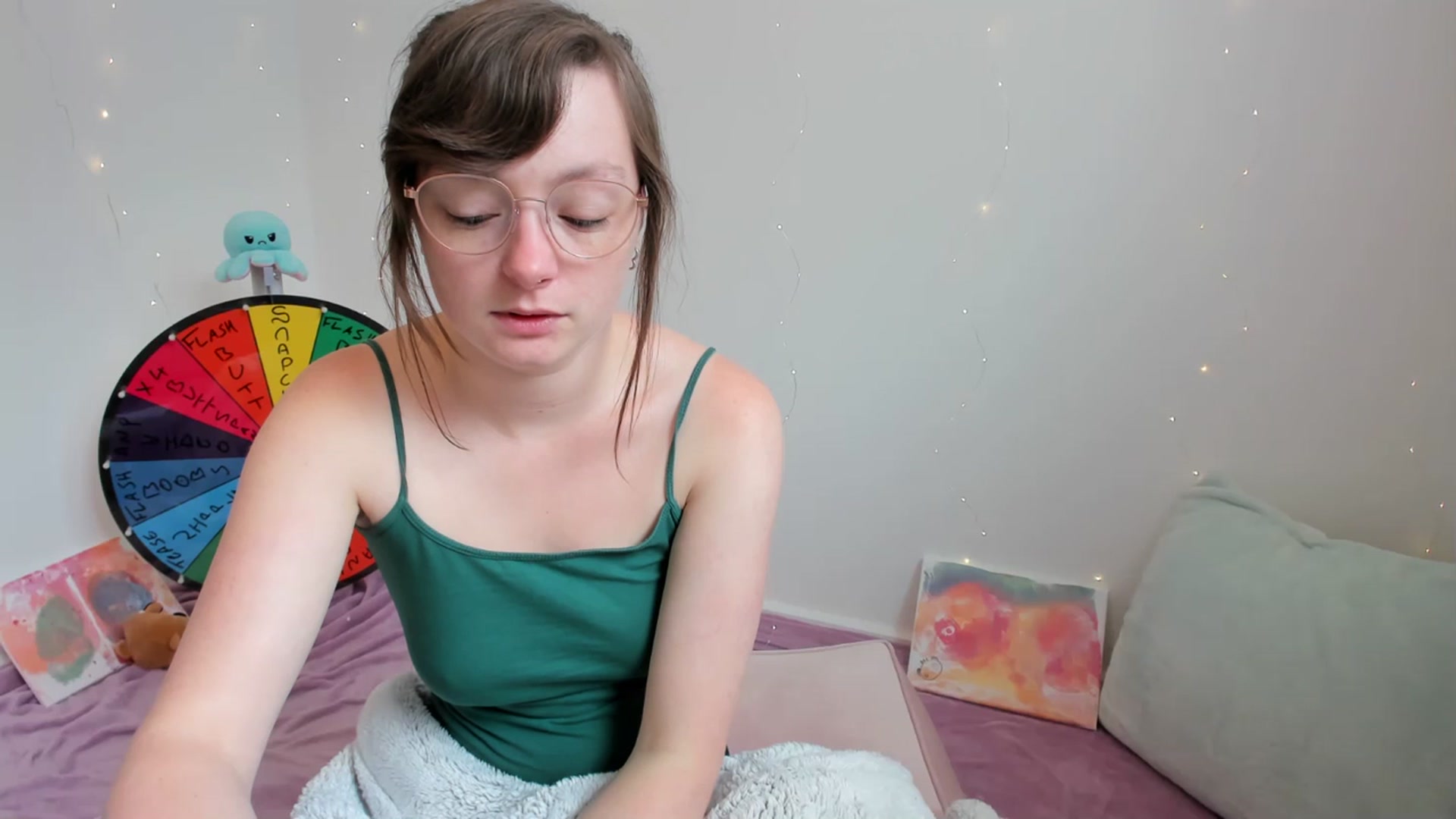 Gallery image thumbnail from JessieBear_'s myfreecams stream on, 07/14/2023, 14:32 image 14 of 20