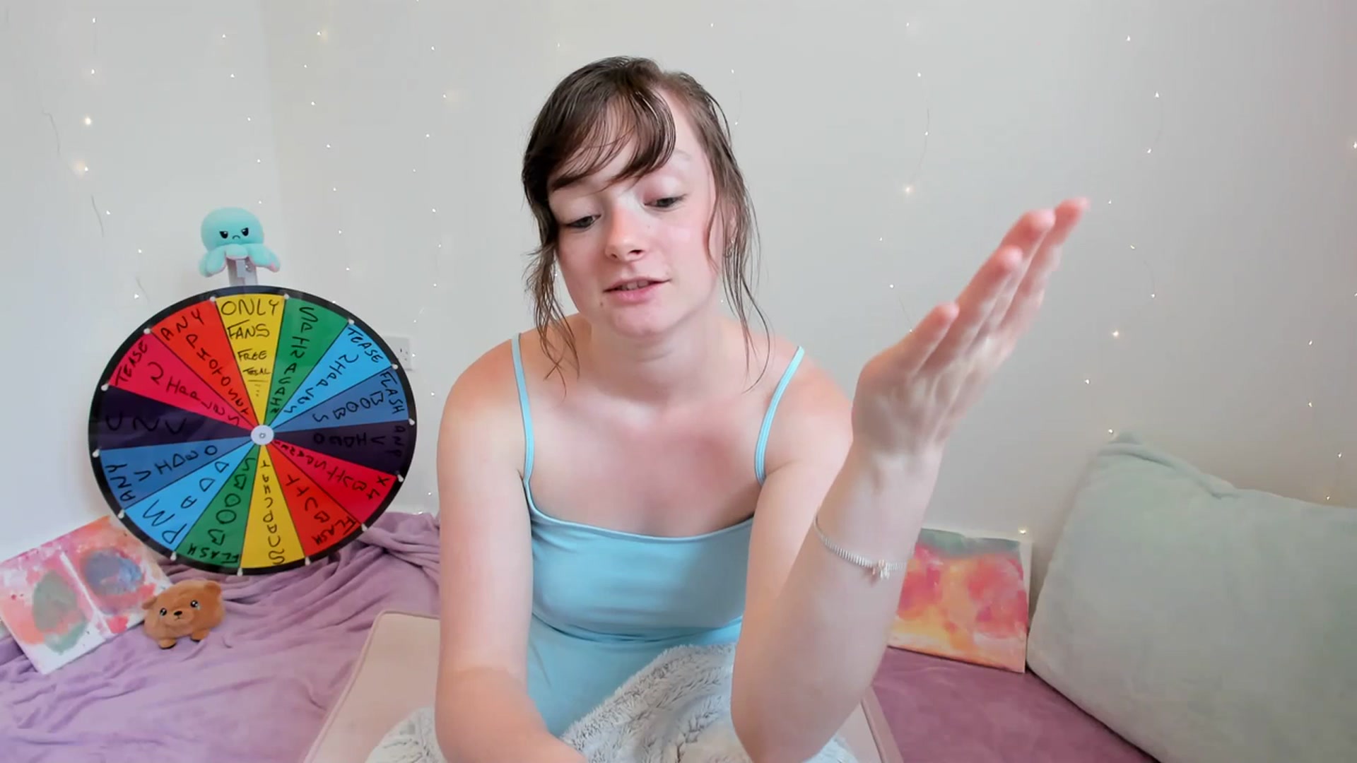 Gallery image thumbnail from JessieBear_'s myfreecams stream on, 07/20/2023, 16:44 image 5 of 20