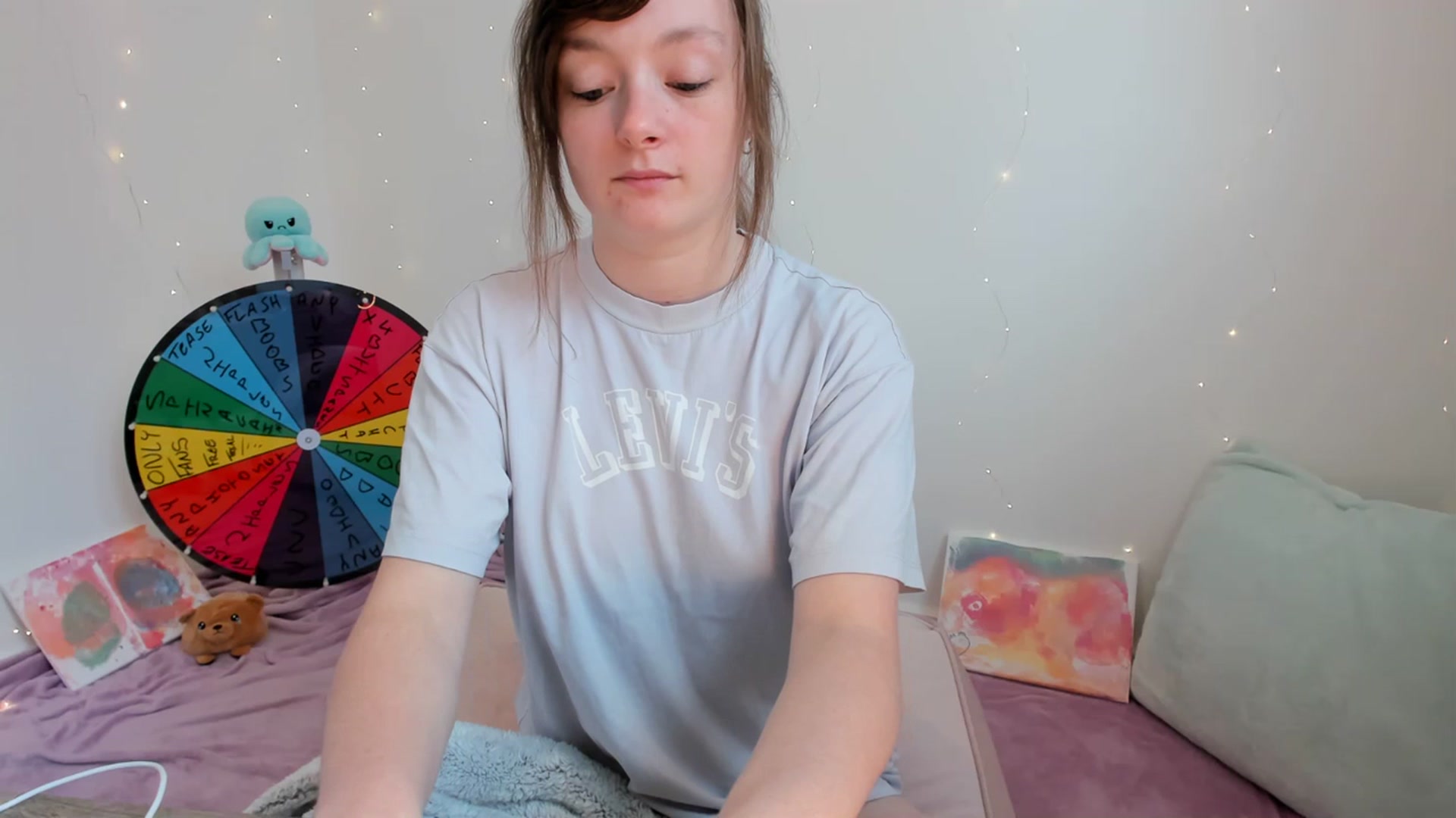 Gallery image thumbnail from JessieBear_'s myfreecams stream on, 07/21/2023, 15:26 image 14 of 20