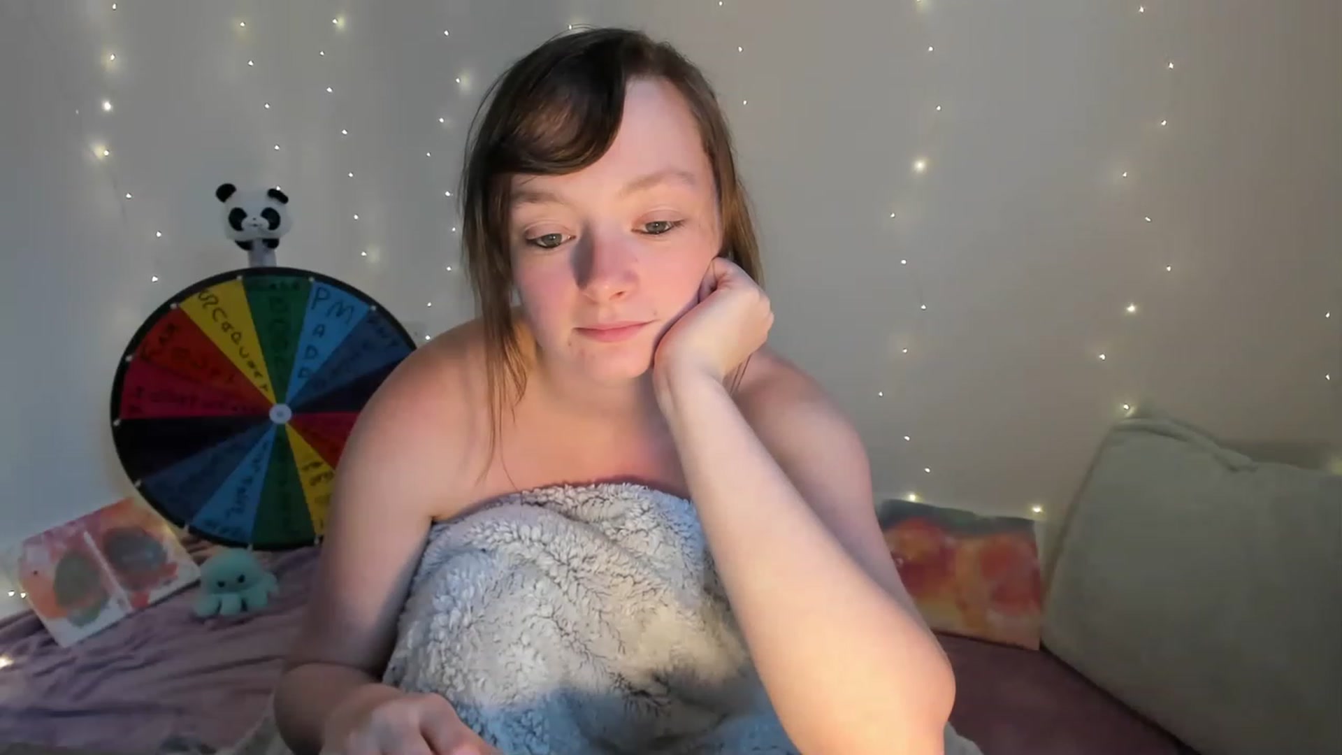 Gallery image thumbnail from JessieBear_'s myfreecams stream on, 07/21/2023, 20:43 image 3 of 20