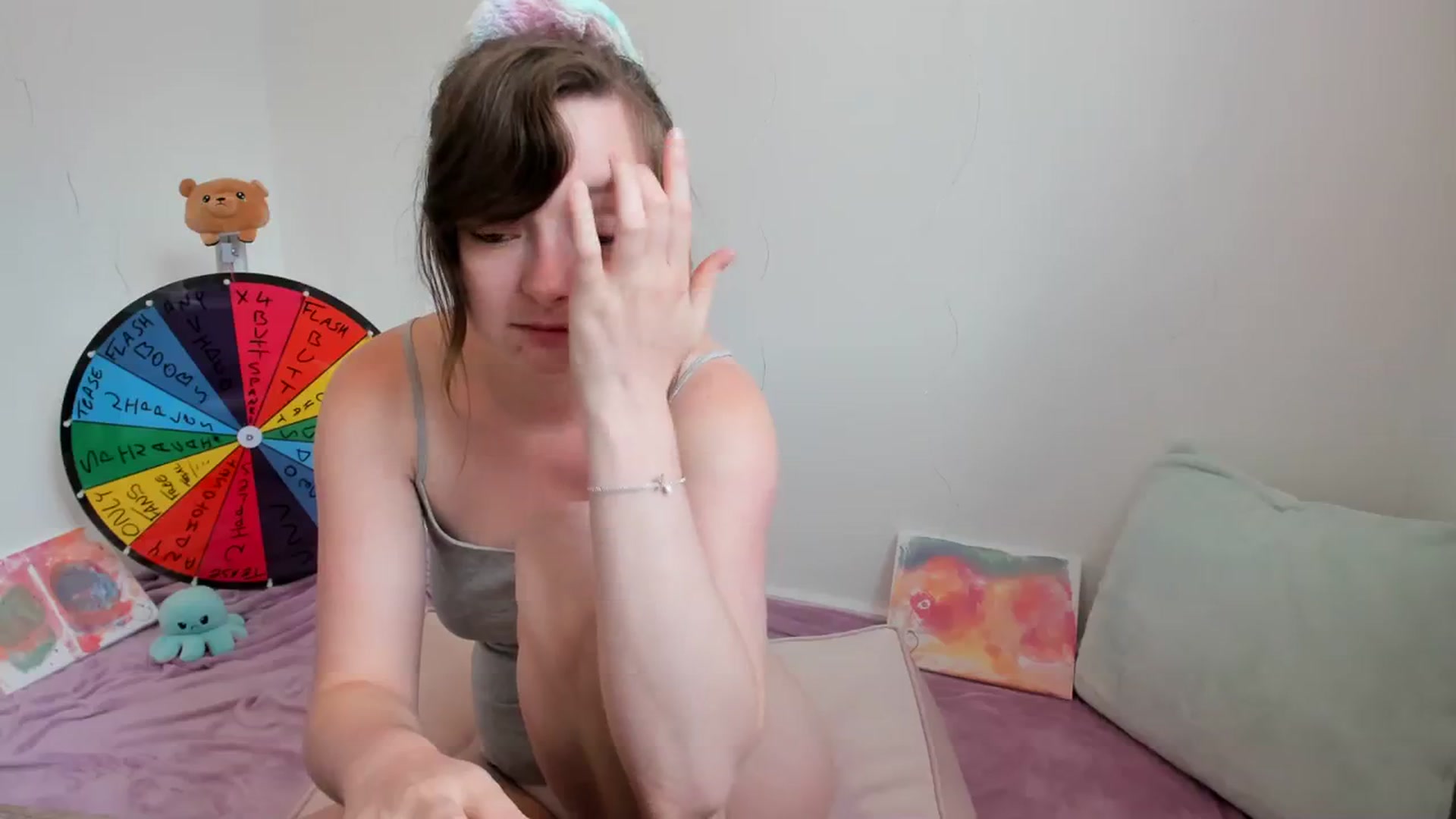 Gallery image thumbnail from JessieBear_'s myfreecams stream on, 07/25/2023, 16:55 image 17 of 20