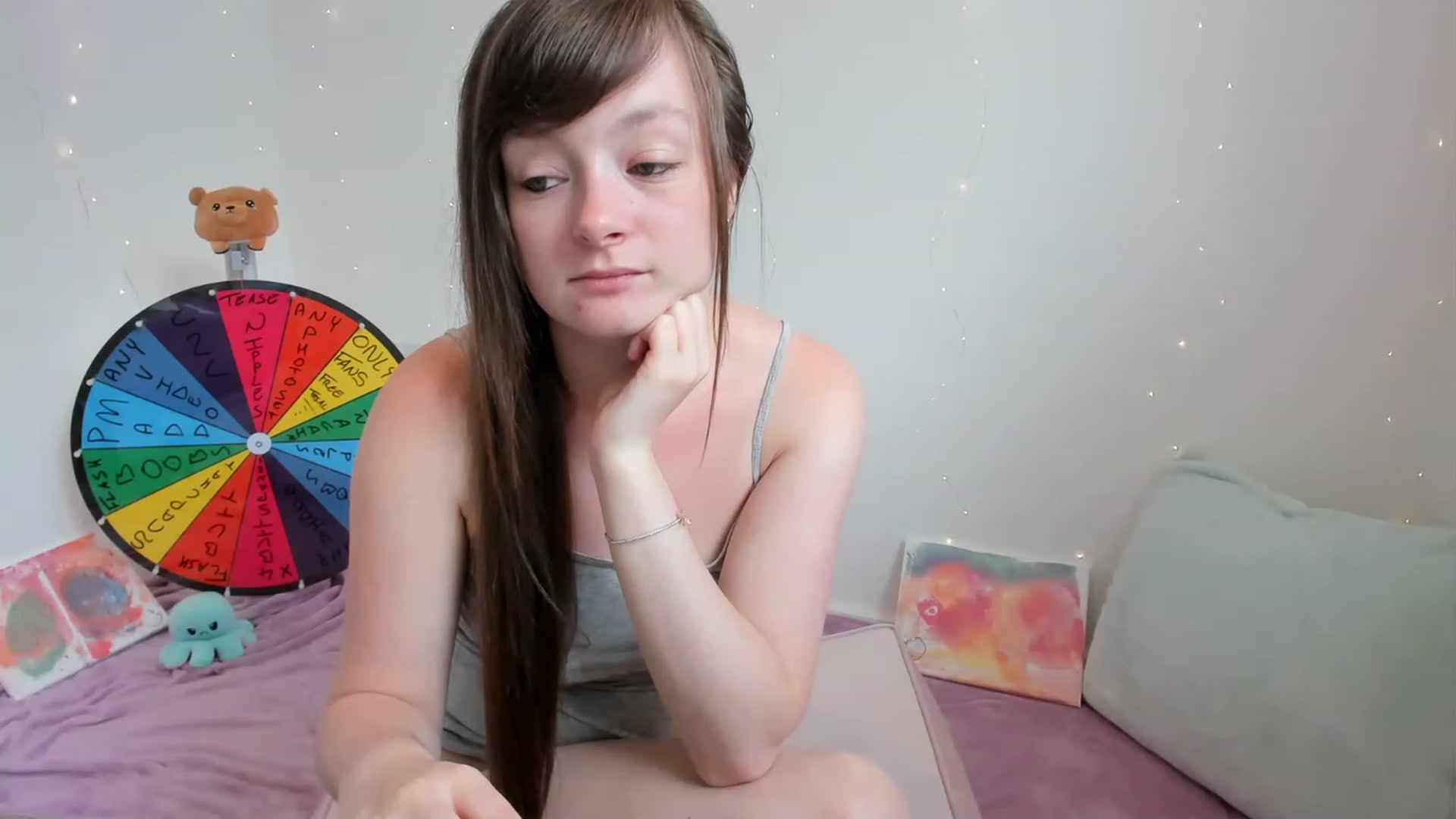 Gallery image thumbnail from JessieBear_'s myfreecams stream on, 07/26/2023, 13:30 image 15 of 20