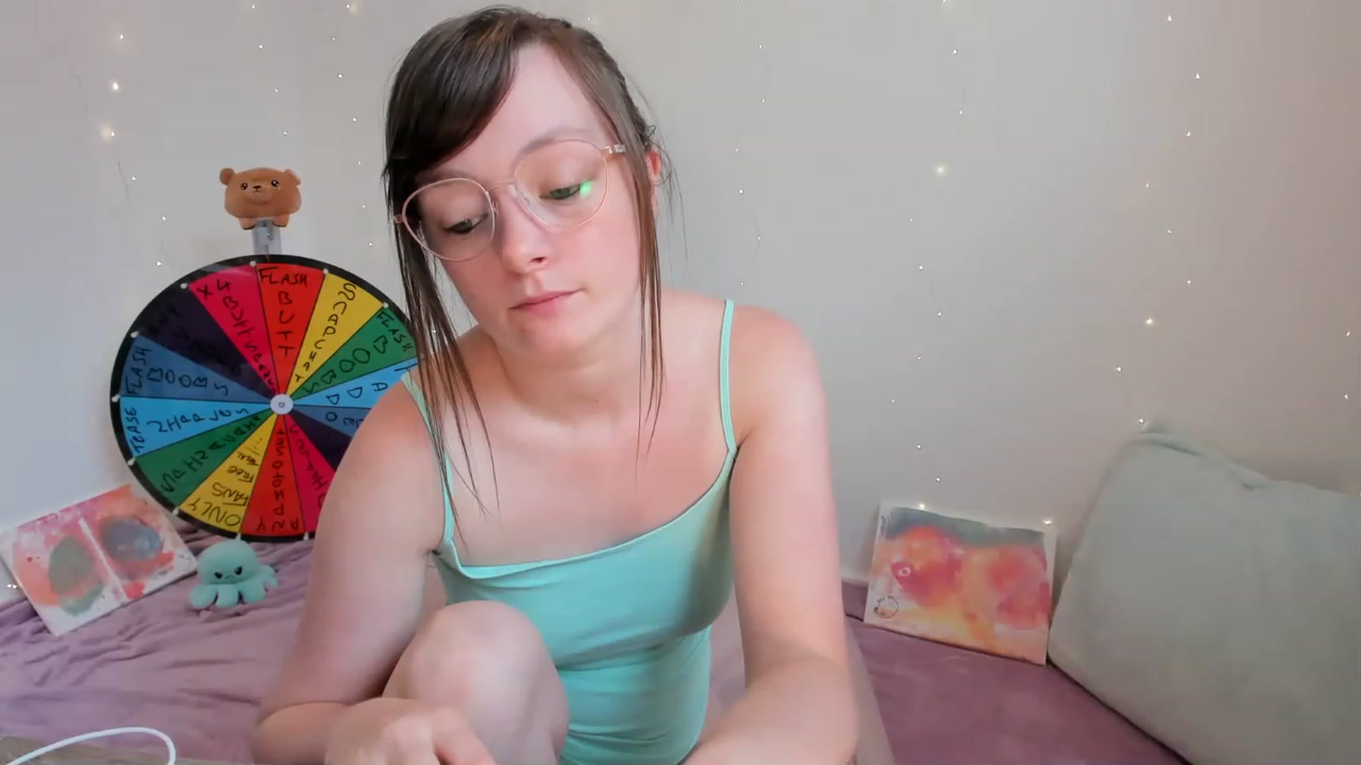 Gallery image thumbnail from JessieBear_'s myfreecams stream on, 07/27/2023, 15:31 image 13 of 20