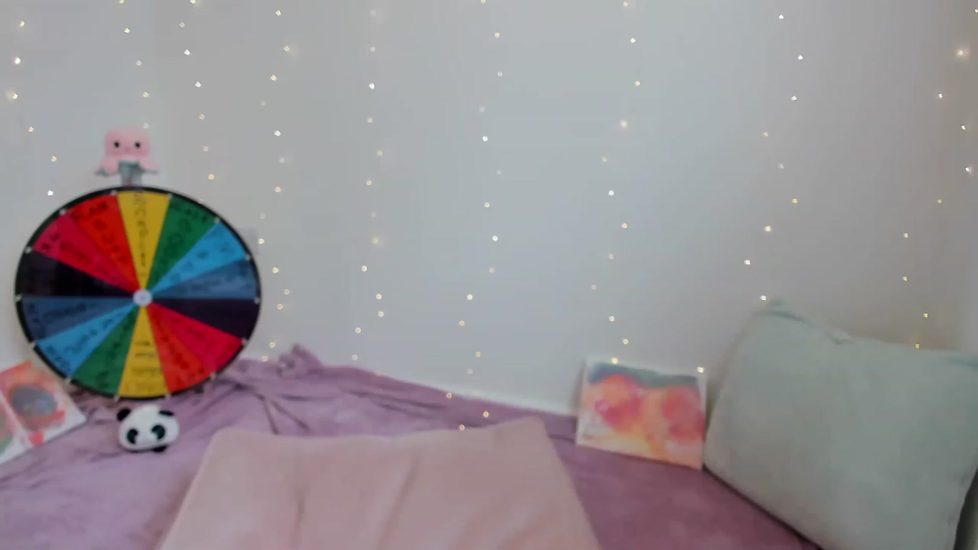 Gallery image thumbnail from JessieBear_'s myfreecams stream on, 07/28/2023, 15:43 image 12 of 20