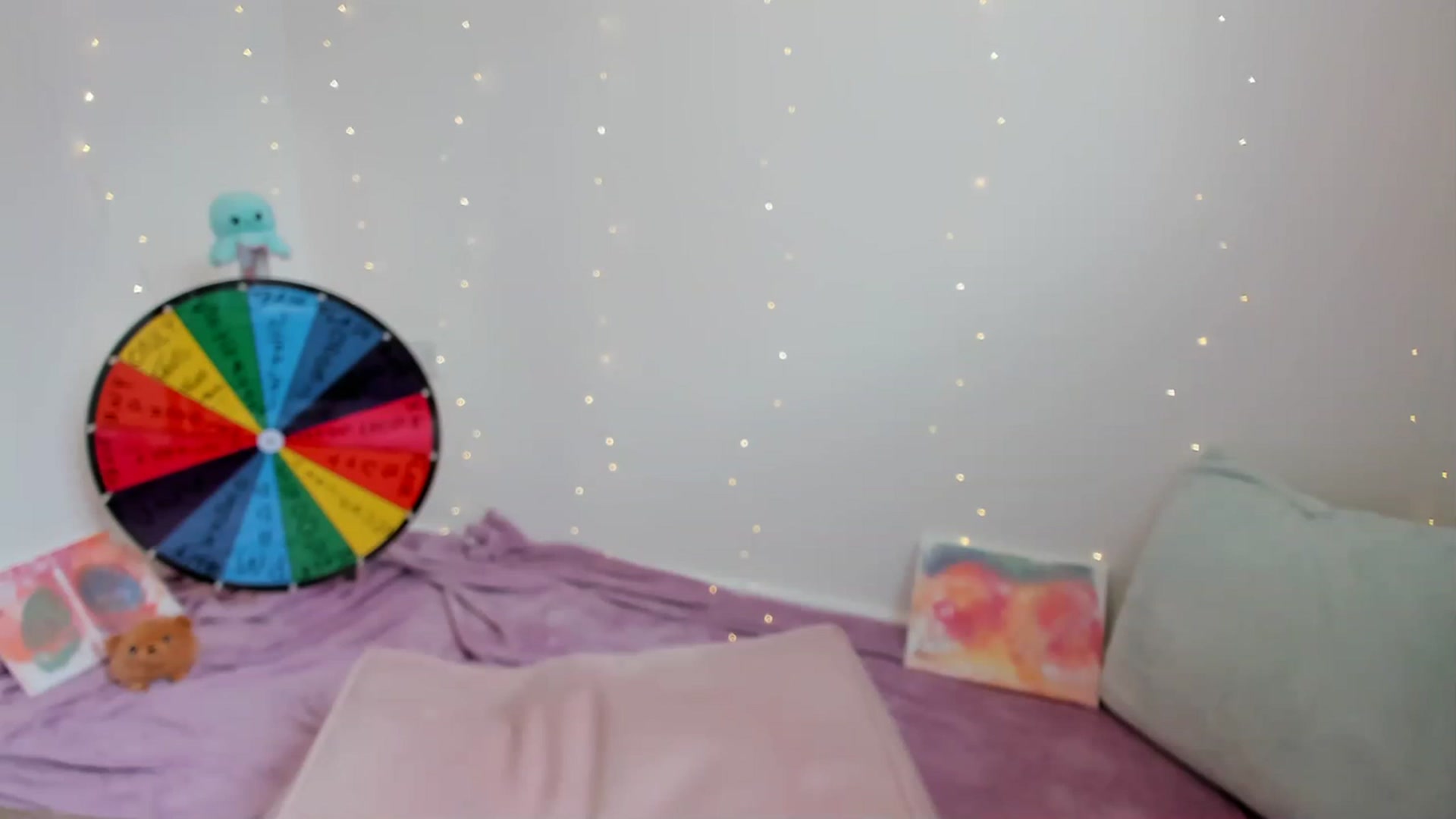 Gallery image thumbnail from JessieBear_'s myfreecams stream on, 08/01/2023, 13:37 image 5 of 20