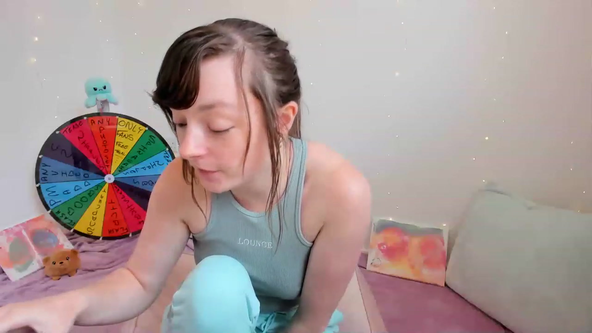 Gallery image thumbnail from JessieBear_'s myfreecams stream on, 08/01/2023, 16:58 image 12 of 20