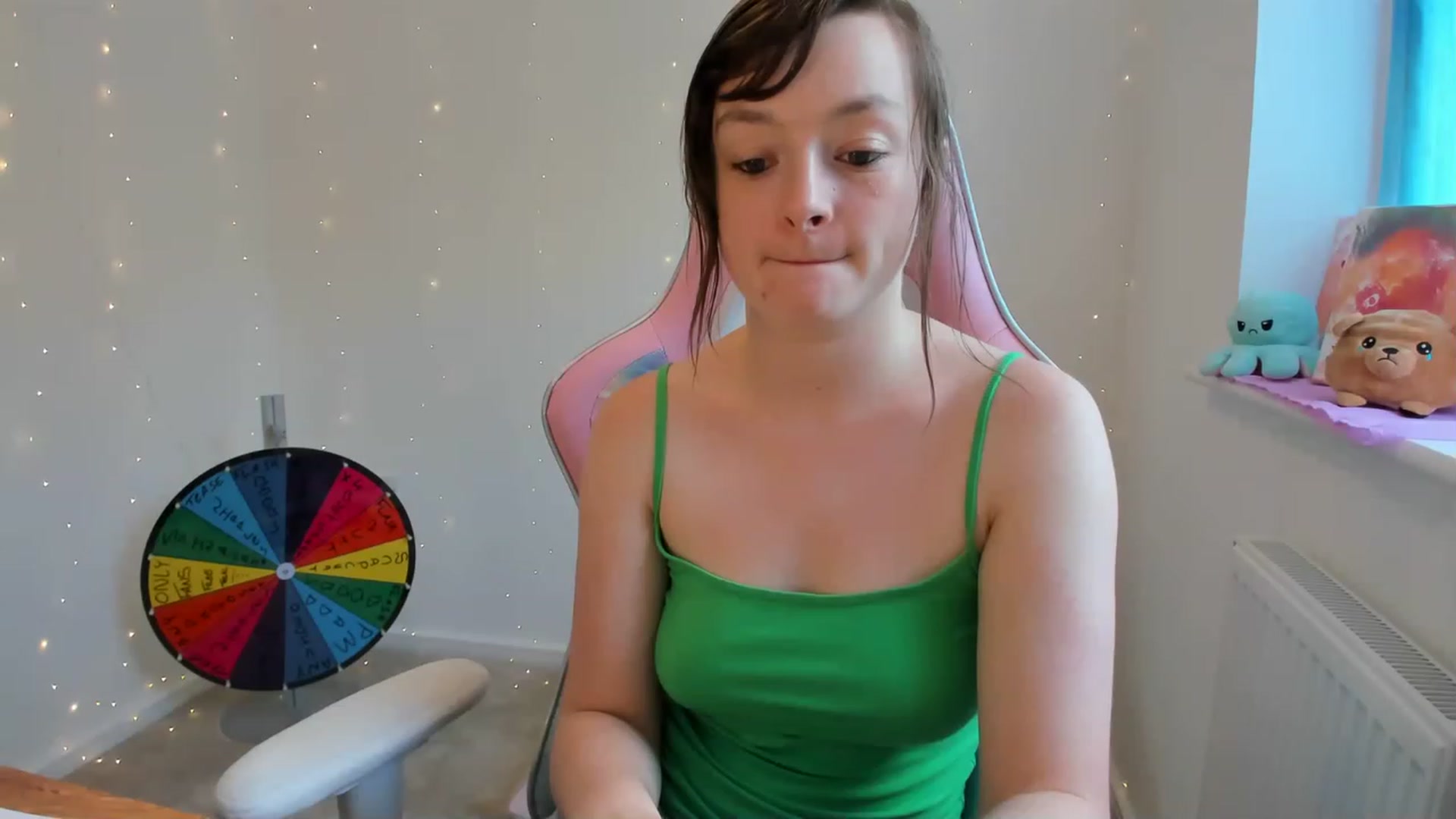 Gallery image thumbnail from JessieBear_'s myfreecams stream on, 08/10/2023, 13:56 image 5 of 20