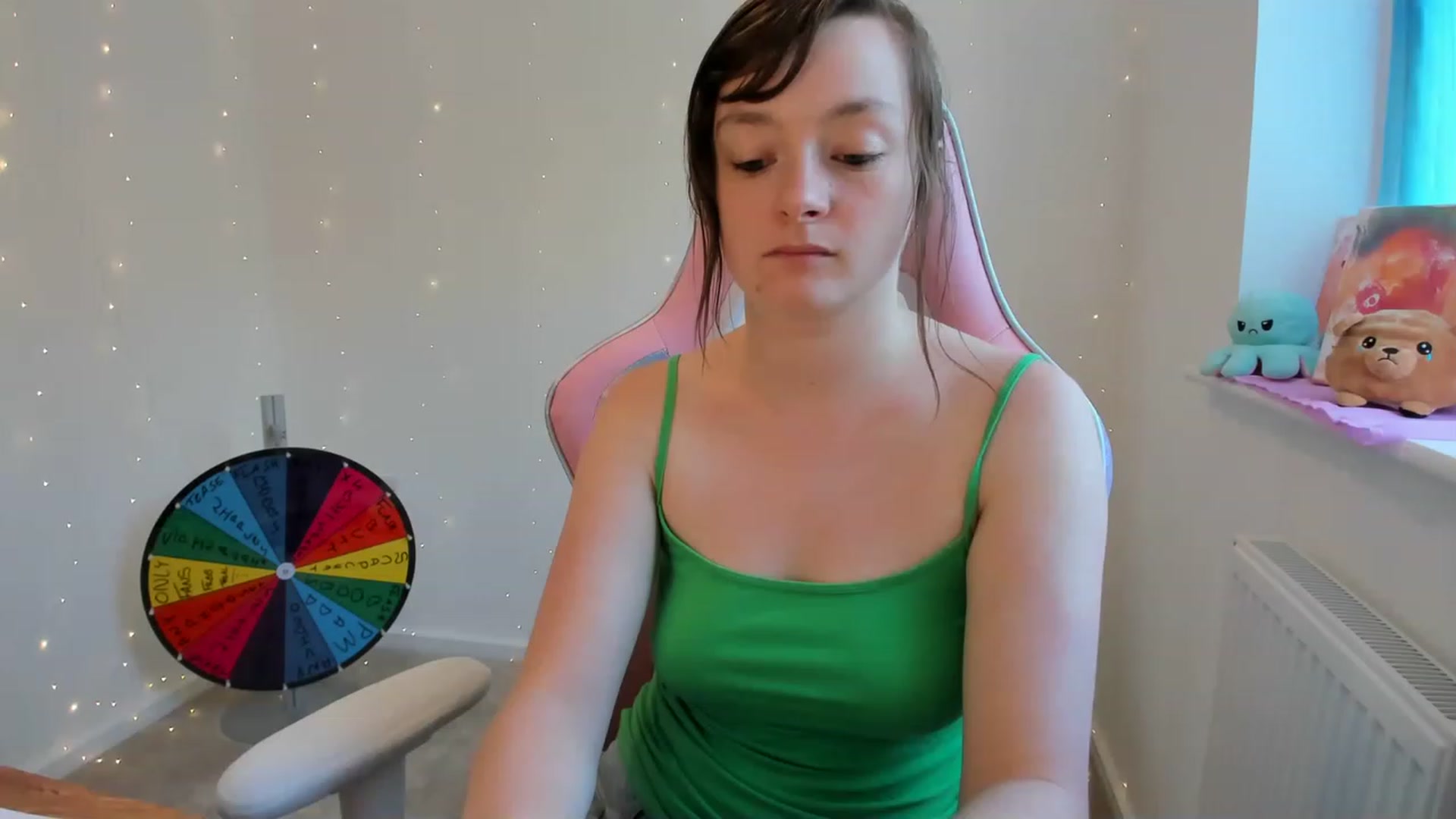 Gallery image thumbnail from JessieBear_'s myfreecams stream on, 08/10/2023, 13:56 image 9 of 20