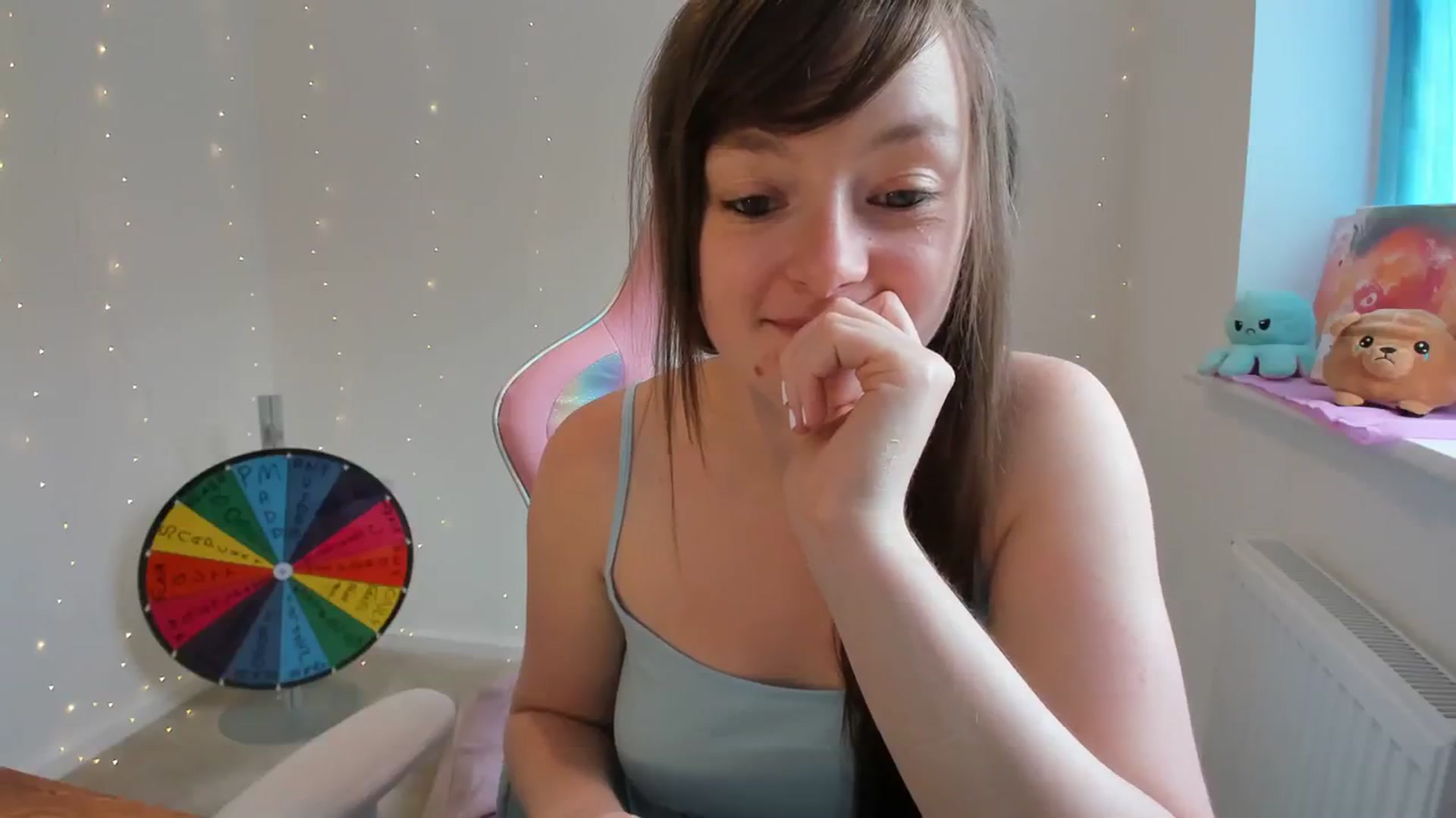 Gallery image thumbnail from JessieBear_'s myfreecams stream on, 08/11/2023, 14:00 image 17 of 20