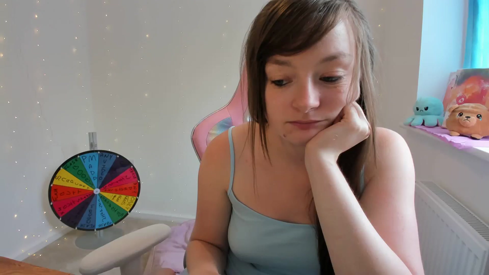 Gallery image thumbnail from JessieBear_'s myfreecams stream on, 08/11/2023, 14:00 image 2 of 20