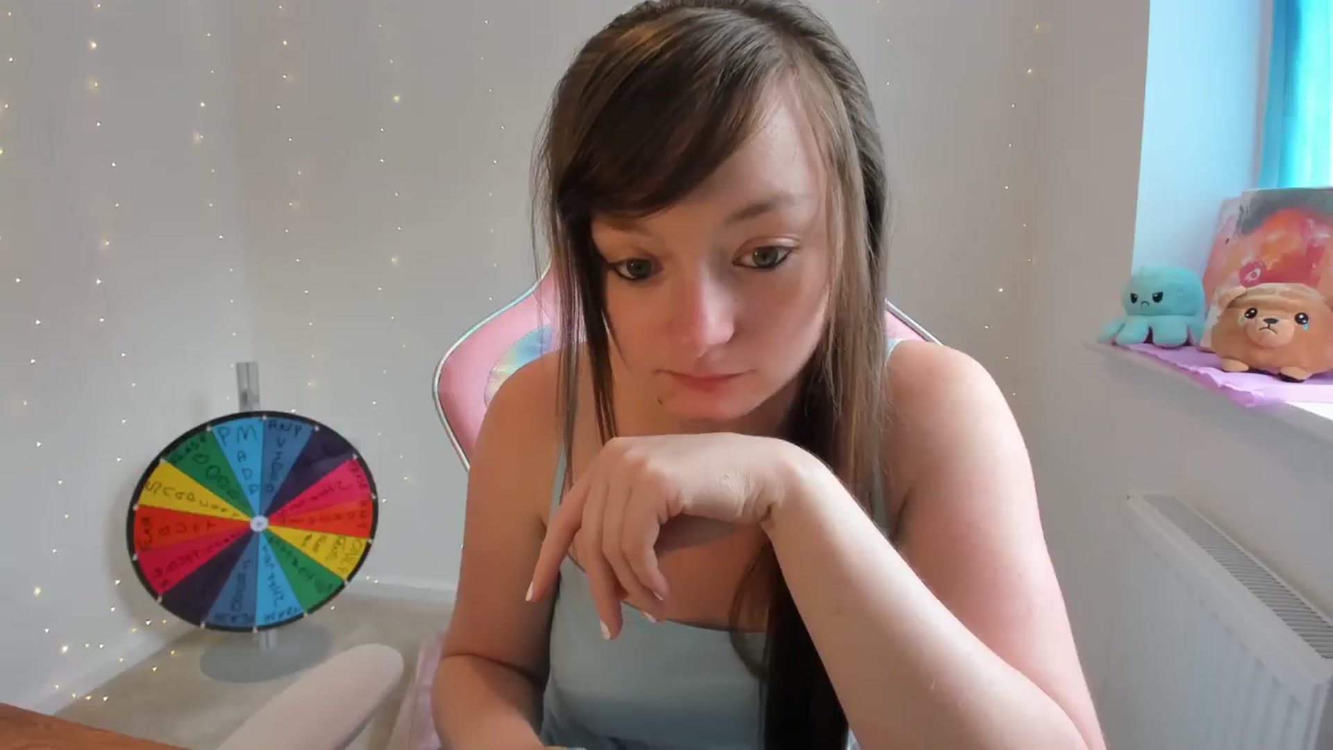 Gallery image thumbnail from JessieBear_'s myfreecams stream on, 08/11/2023, 14:00 image 14 of 20