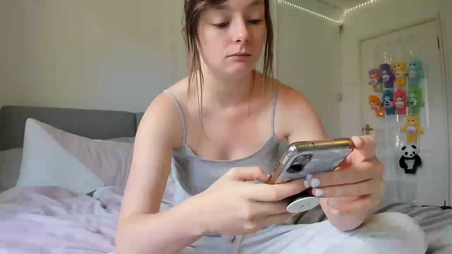 Gallery image thumbnail from JessieBear_'s myfreecams stream on, 08/17/2023, 15:24 image 6 of 20