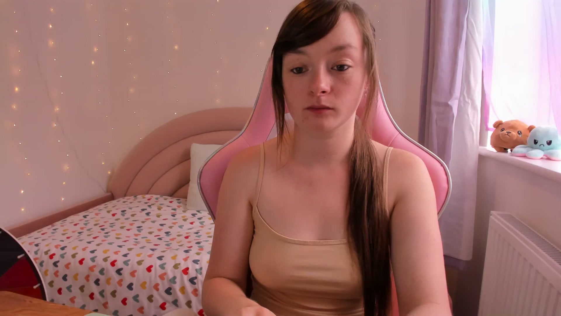 Gallery image thumbnail from JessieBear_'s myfreecams stream on, 08/22/2023, 14:11 image 7 of 20
