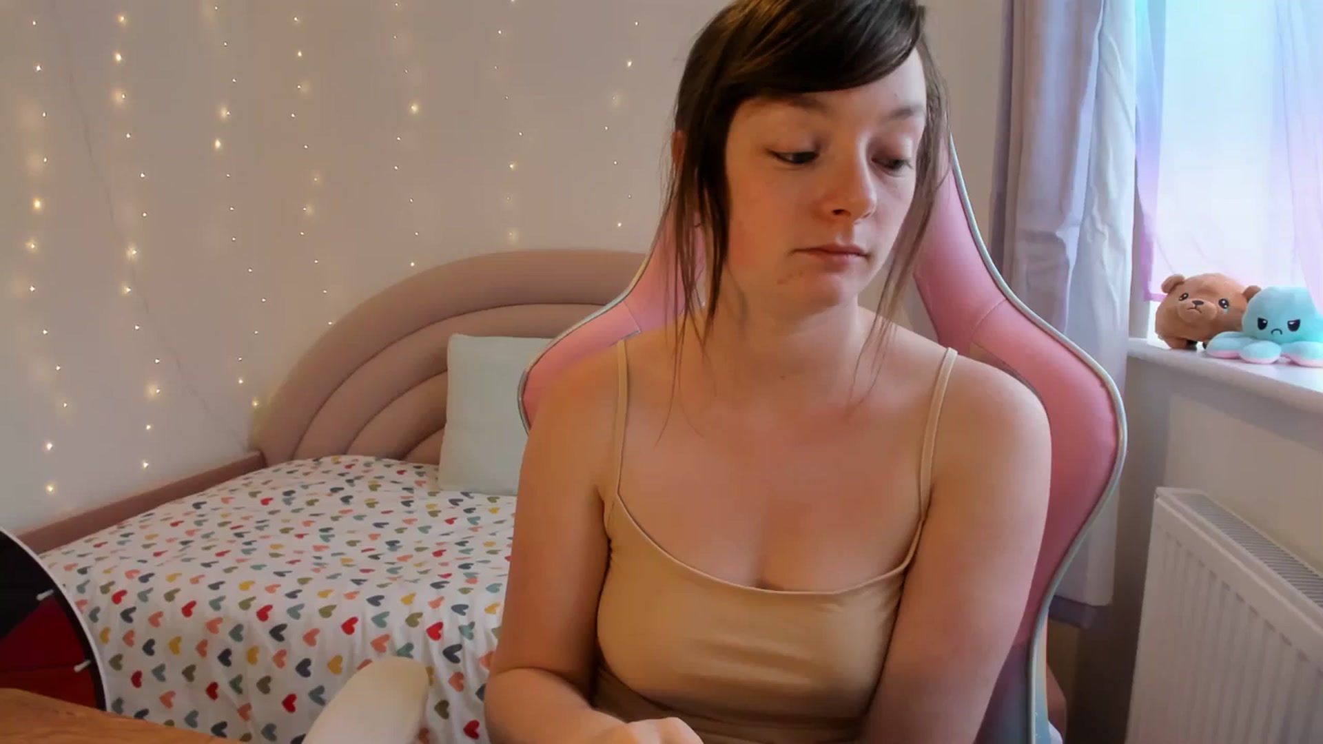 Gallery image thumbnail from JessieBear_'s myfreecams stream on, 08/22/2023, 16:47 image 14 of 20