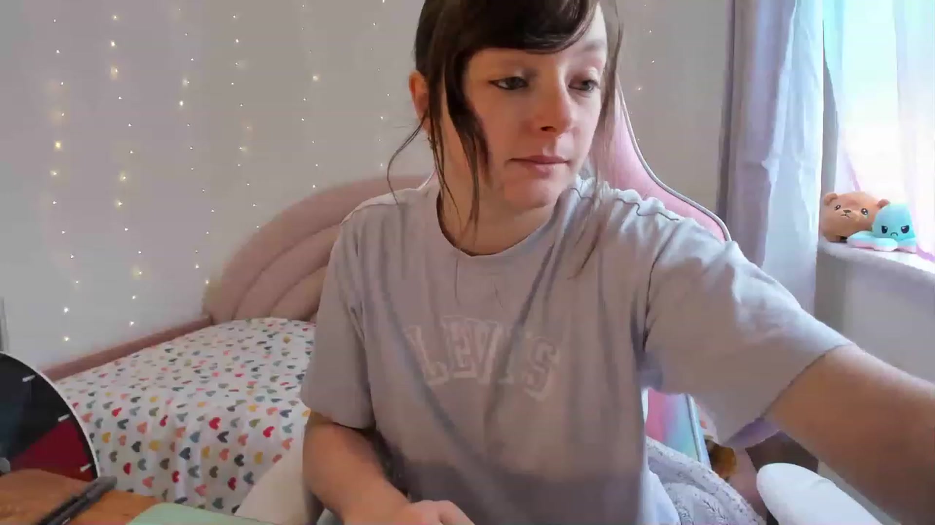 Gallery image thumbnail from JessieBear_'s myfreecams stream on, 08/24/2023, 13:54 image 17 of 20