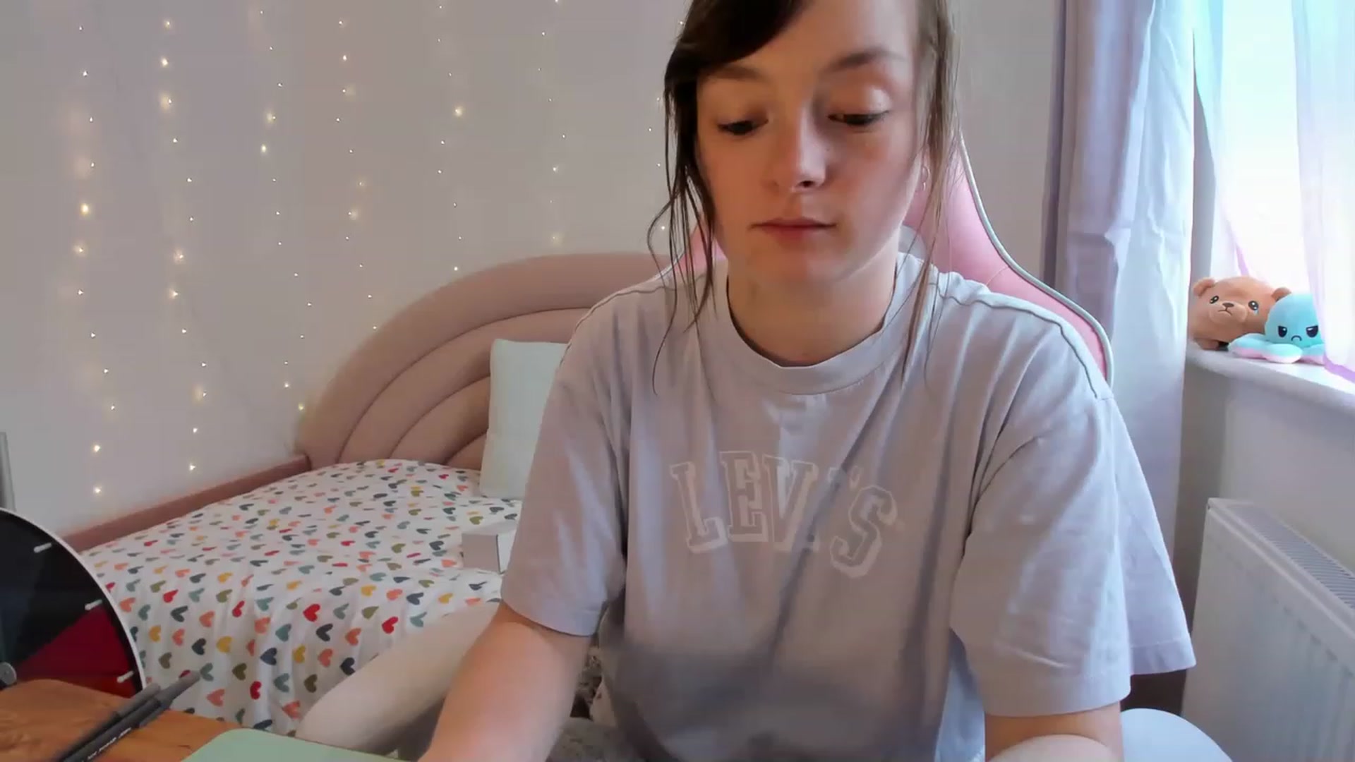 Gallery image thumbnail from JessieBear_'s myfreecams stream on, 08/24/2023, 14:53 image 3 of 20