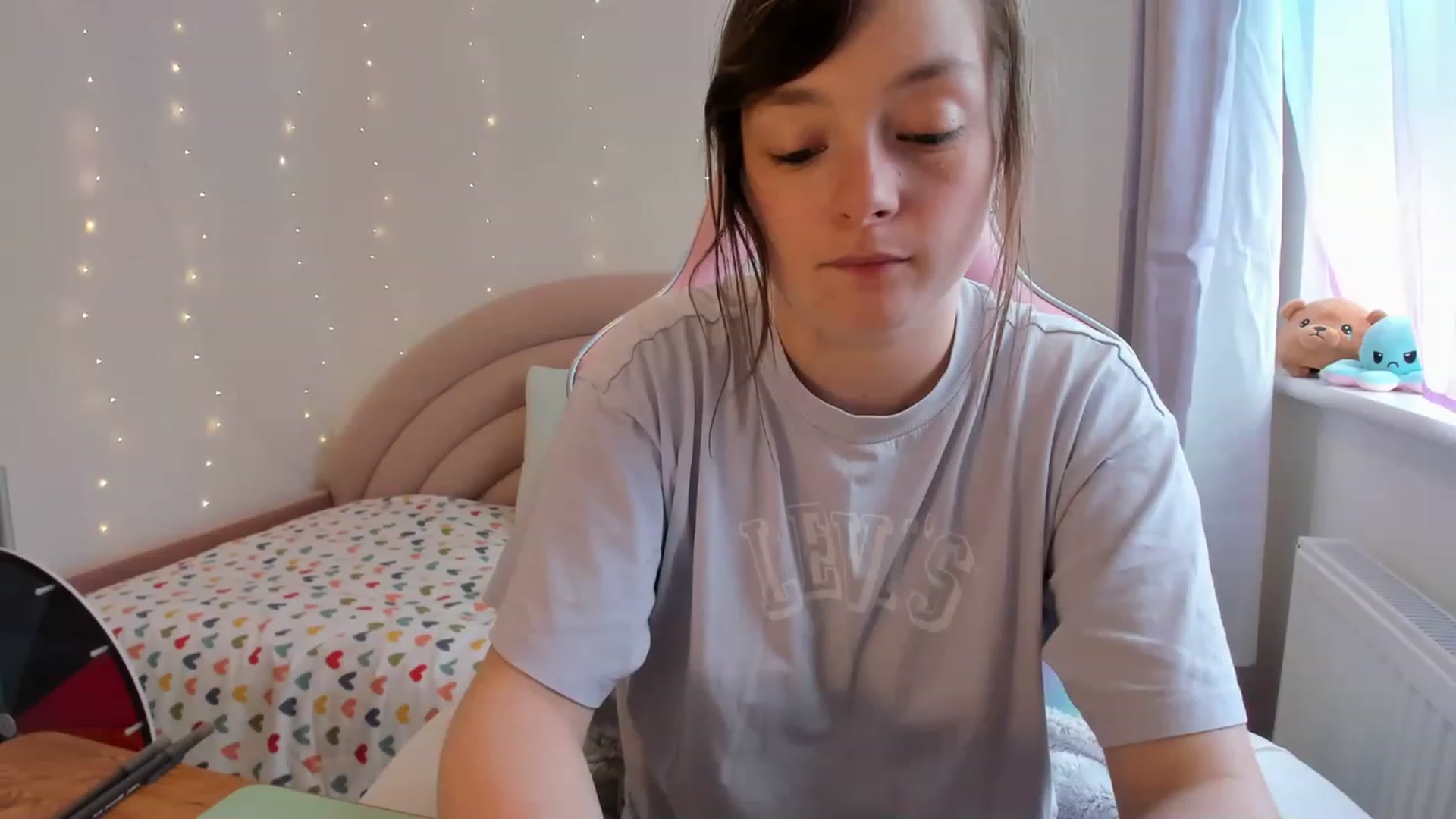 Gallery image thumbnail from JessieBear_'s myfreecams stream on, 08/24/2023, 14:53 image 1 of 20