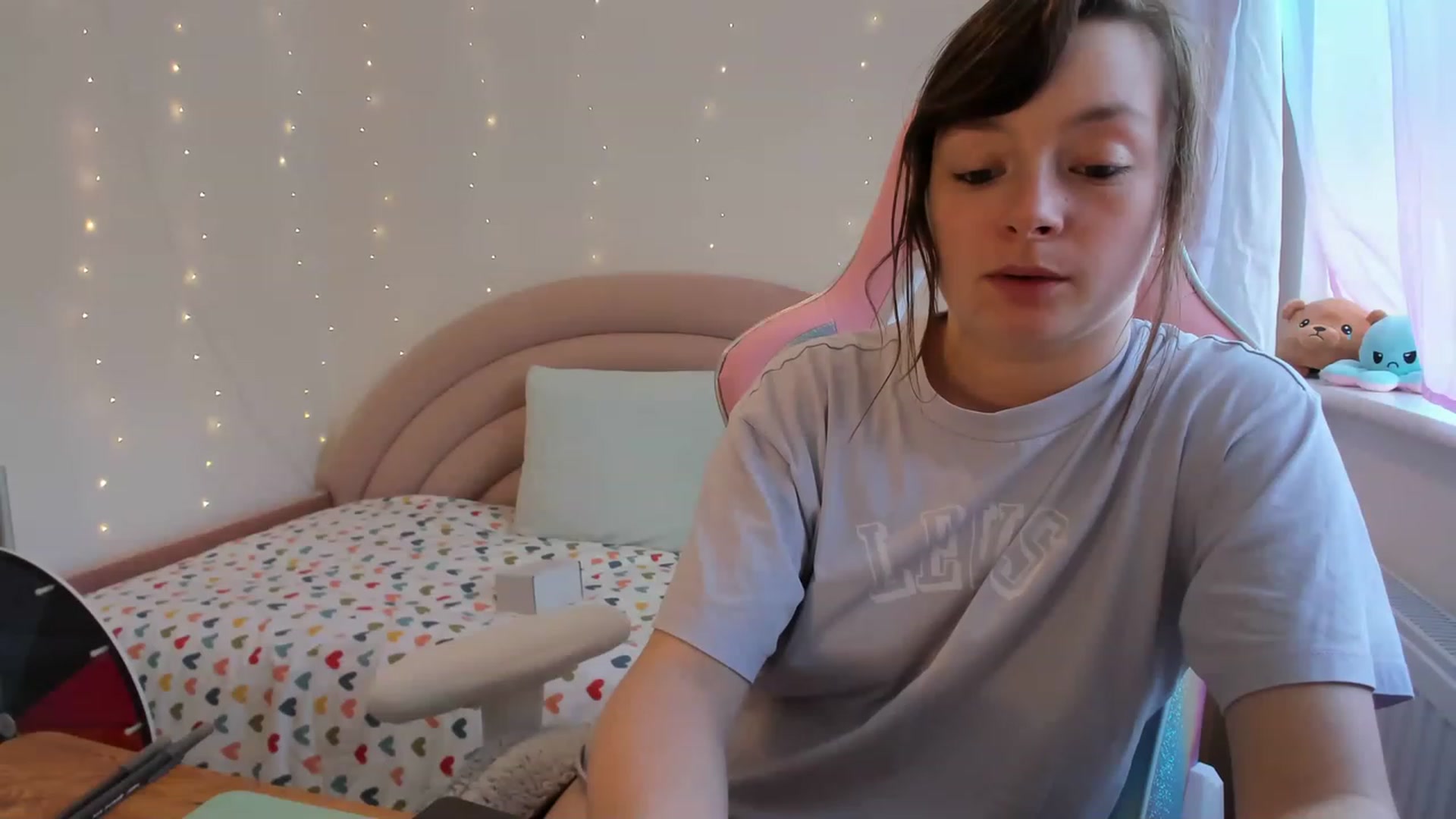 Gallery image thumbnail from JessieBear_'s myfreecams stream on, 08/24/2023, 14:53 image 16 of 20
