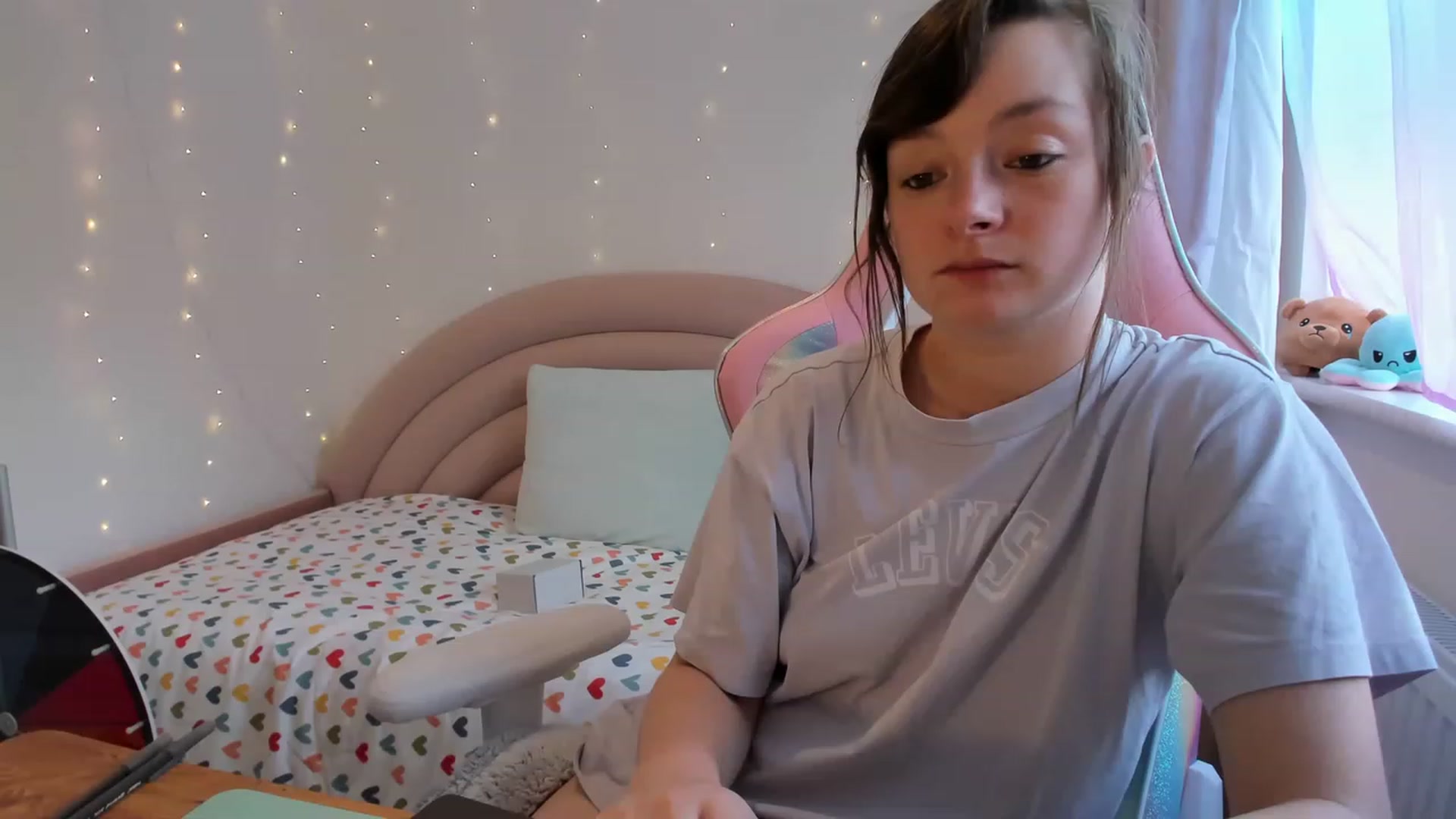 Gallery image thumbnail from JessieBear_'s myfreecams stream on, 08/24/2023, 14:53 image 14 of 20