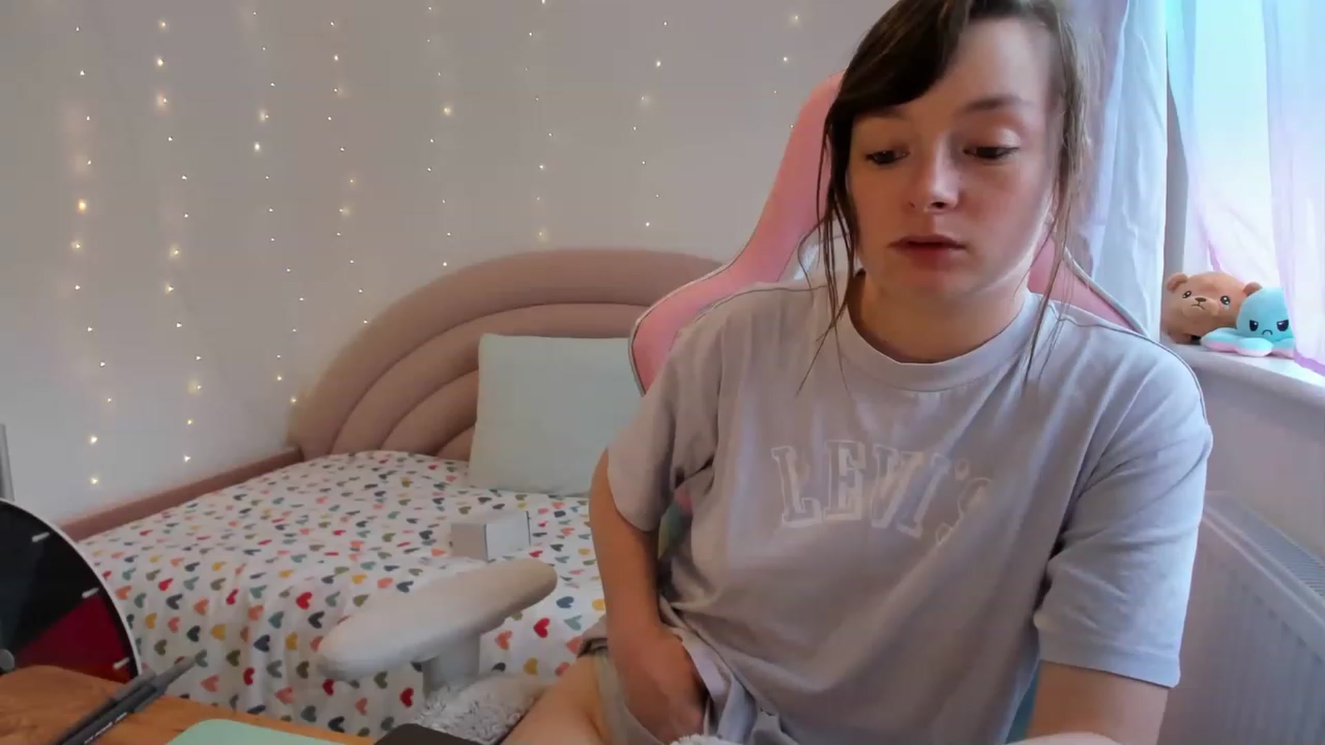 Gallery image thumbnail from JessieBear_'s myfreecams stream on, 08/24/2023, 14:53 image 10 of 20