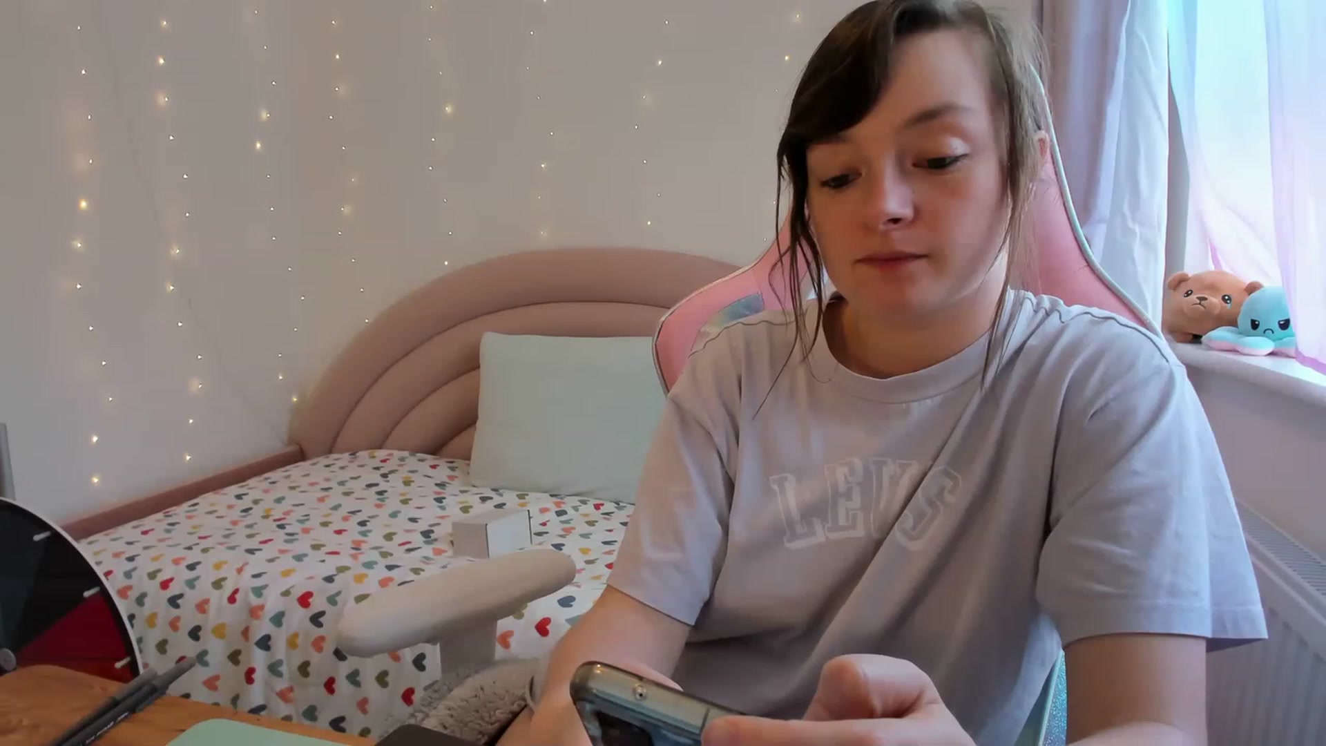 Gallery image thumbnail from JessieBear_'s myfreecams stream on, 08/24/2023, 14:53 image 18 of 20