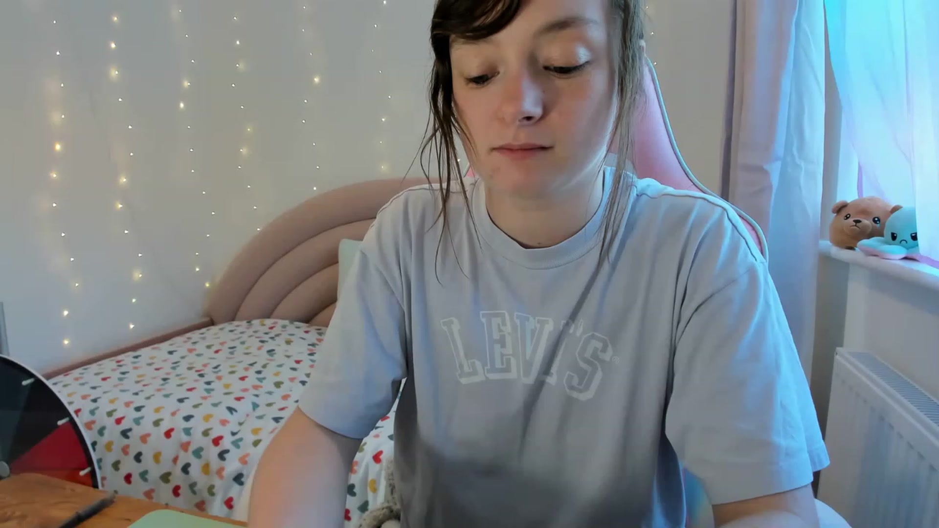 Gallery image thumbnail from JessieBear_'s myfreecams stream on, 08/24/2023, 17:12 image 5 of 20
