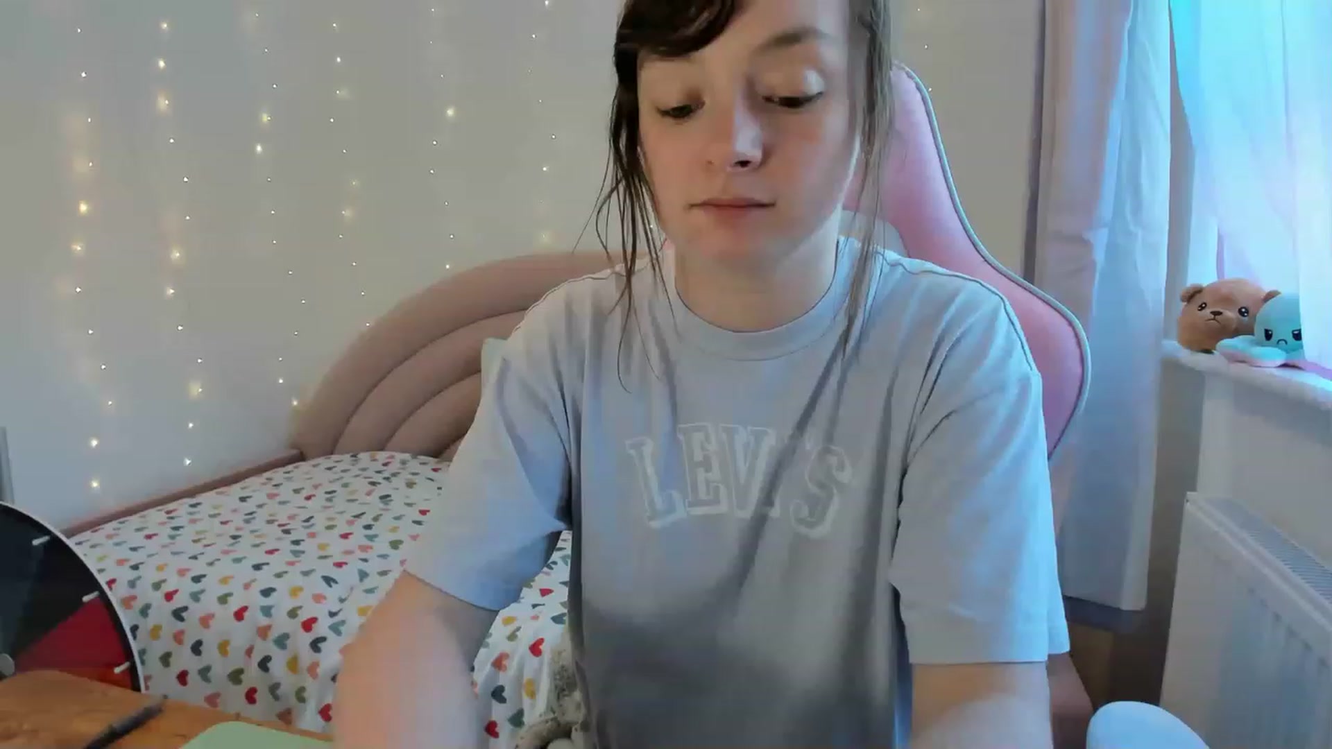 Gallery image thumbnail from JessieBear_'s myfreecams stream on, 08/24/2023, 17:12 image 1 of 20