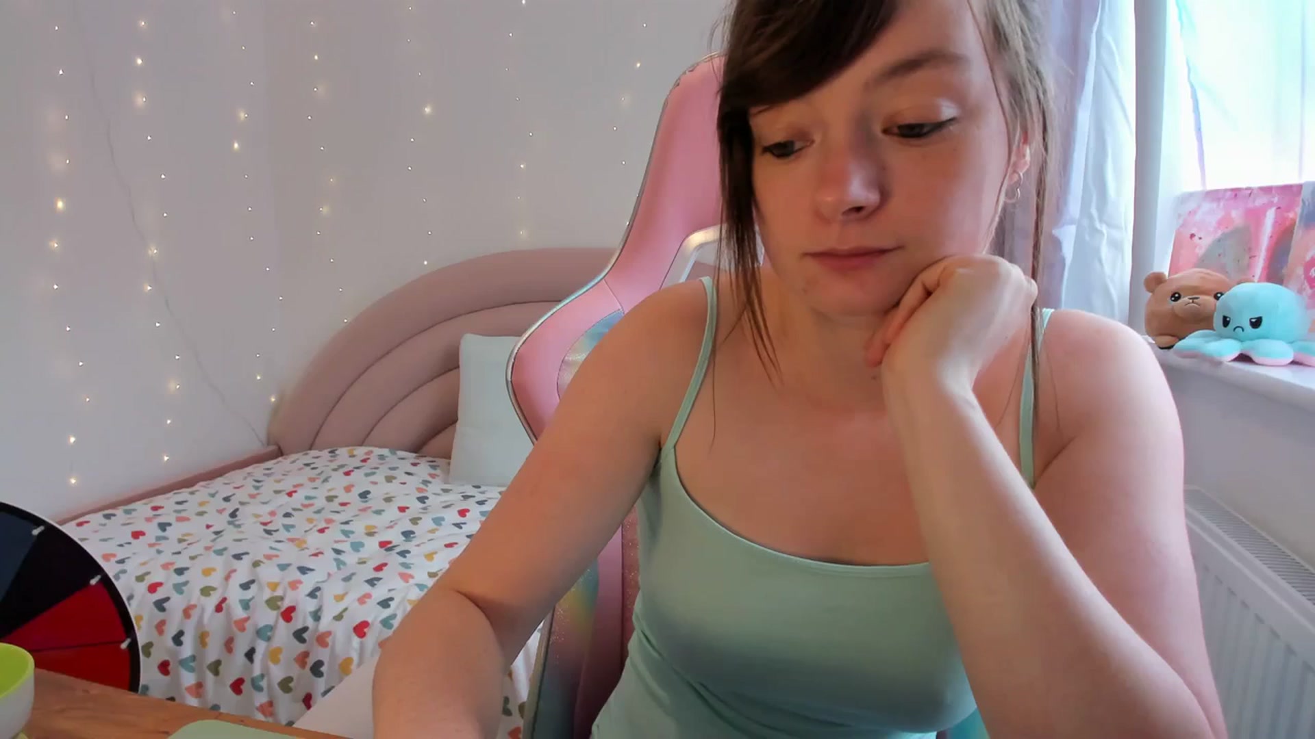 Gallery image thumbnail from JessieBear_'s myfreecams stream on, 08/29/2023, 14:16 image 6 of 20