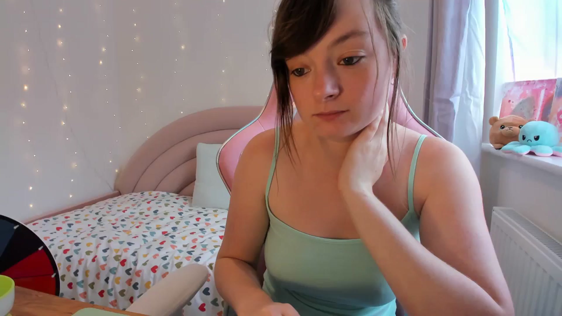 Gallery image thumbnail from JessieBear_'s myfreecams stream on, 08/29/2023, 14:16 image 3 of 20
