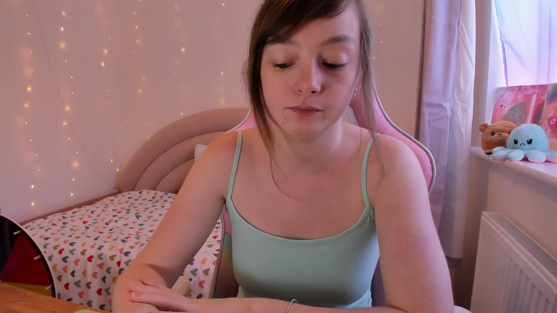 Gallery image thumbnail from JessieBear_'s myfreecams stream on, 09/05/2023, 13:28 image 1 of 20